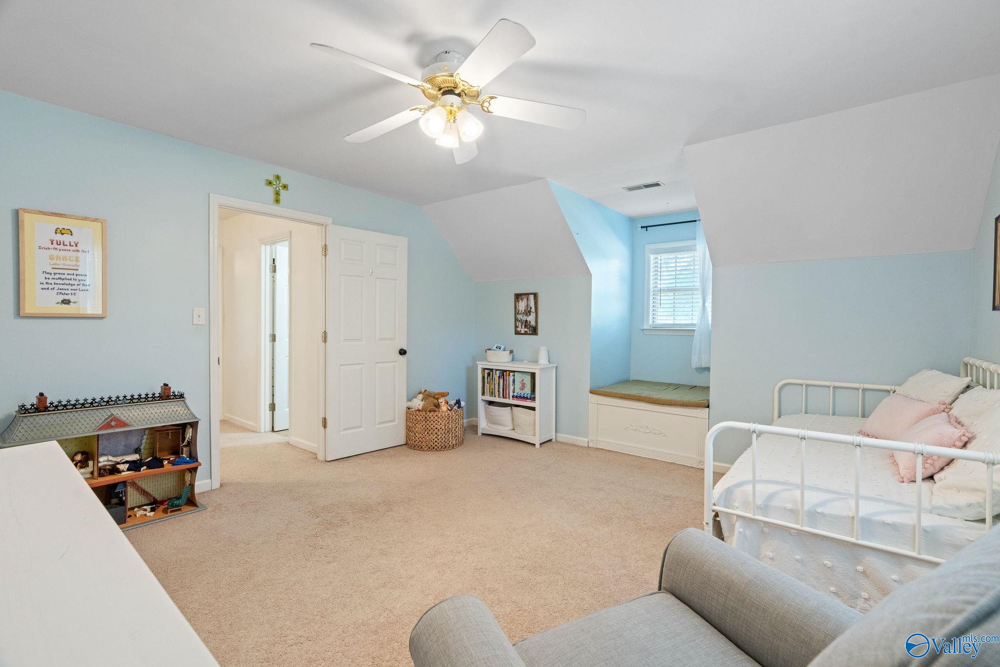 101 Ridgewood Drive