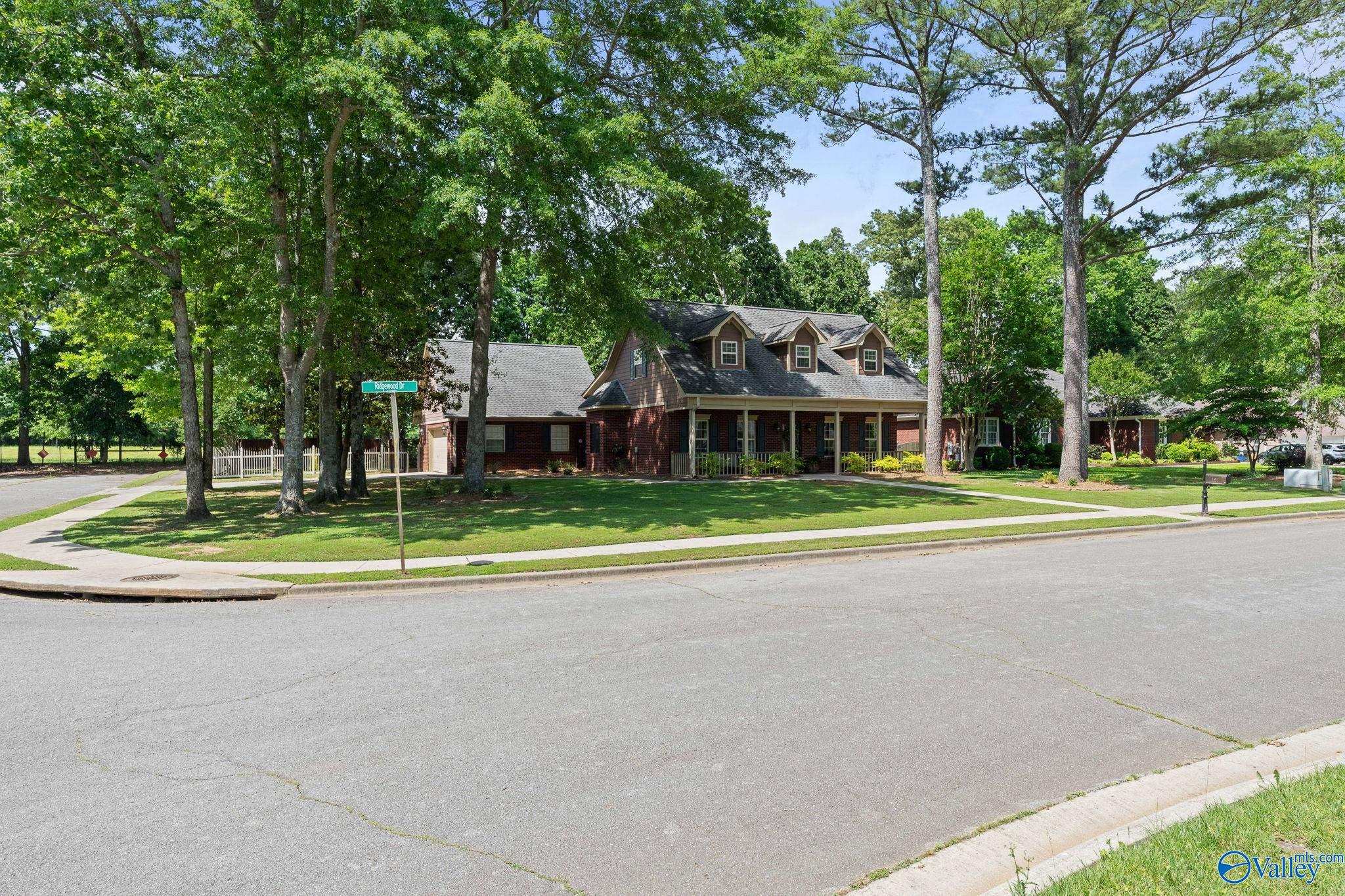 101 Ridgewood Drive