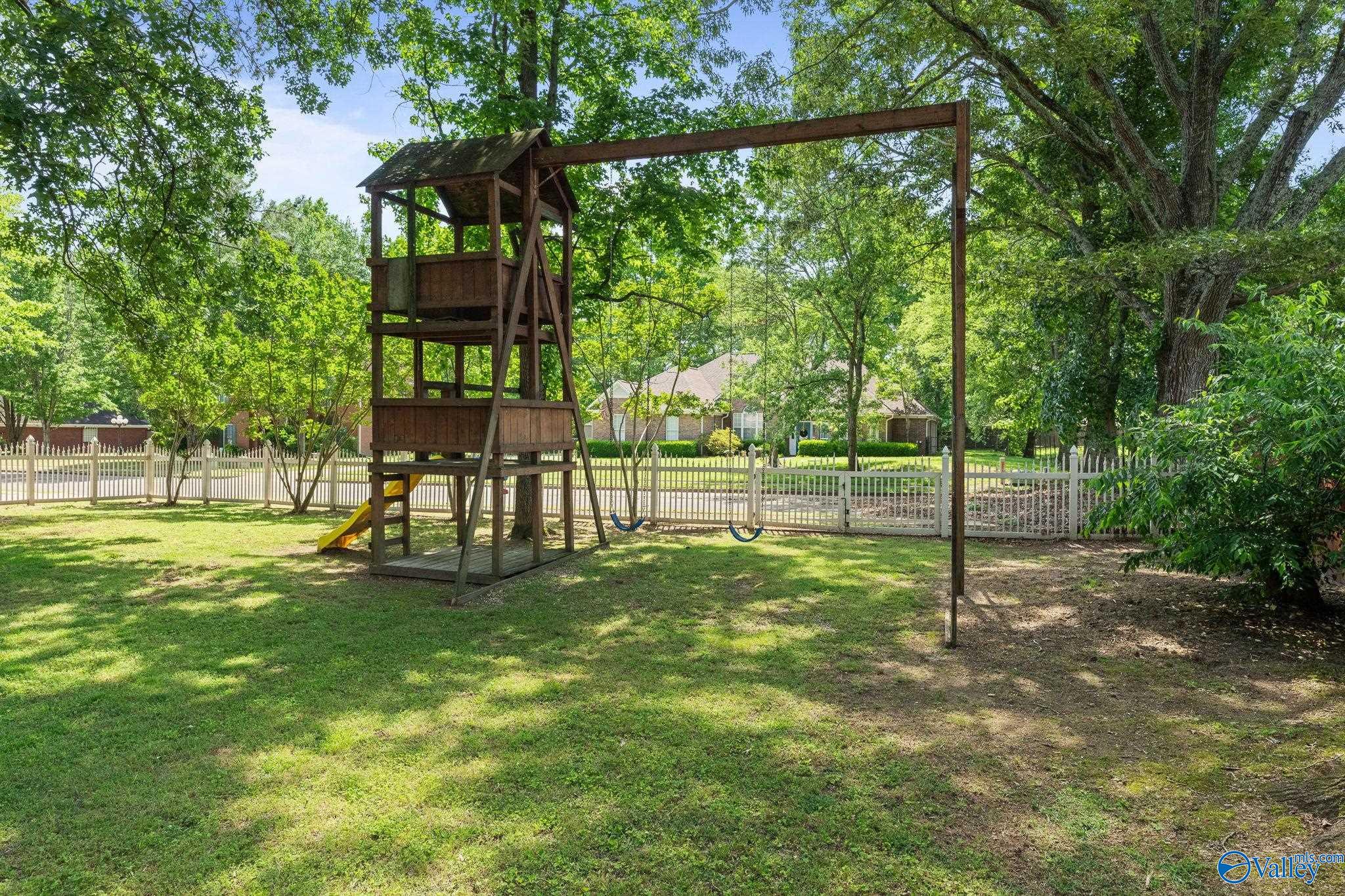 101 Ridgewood Drive
