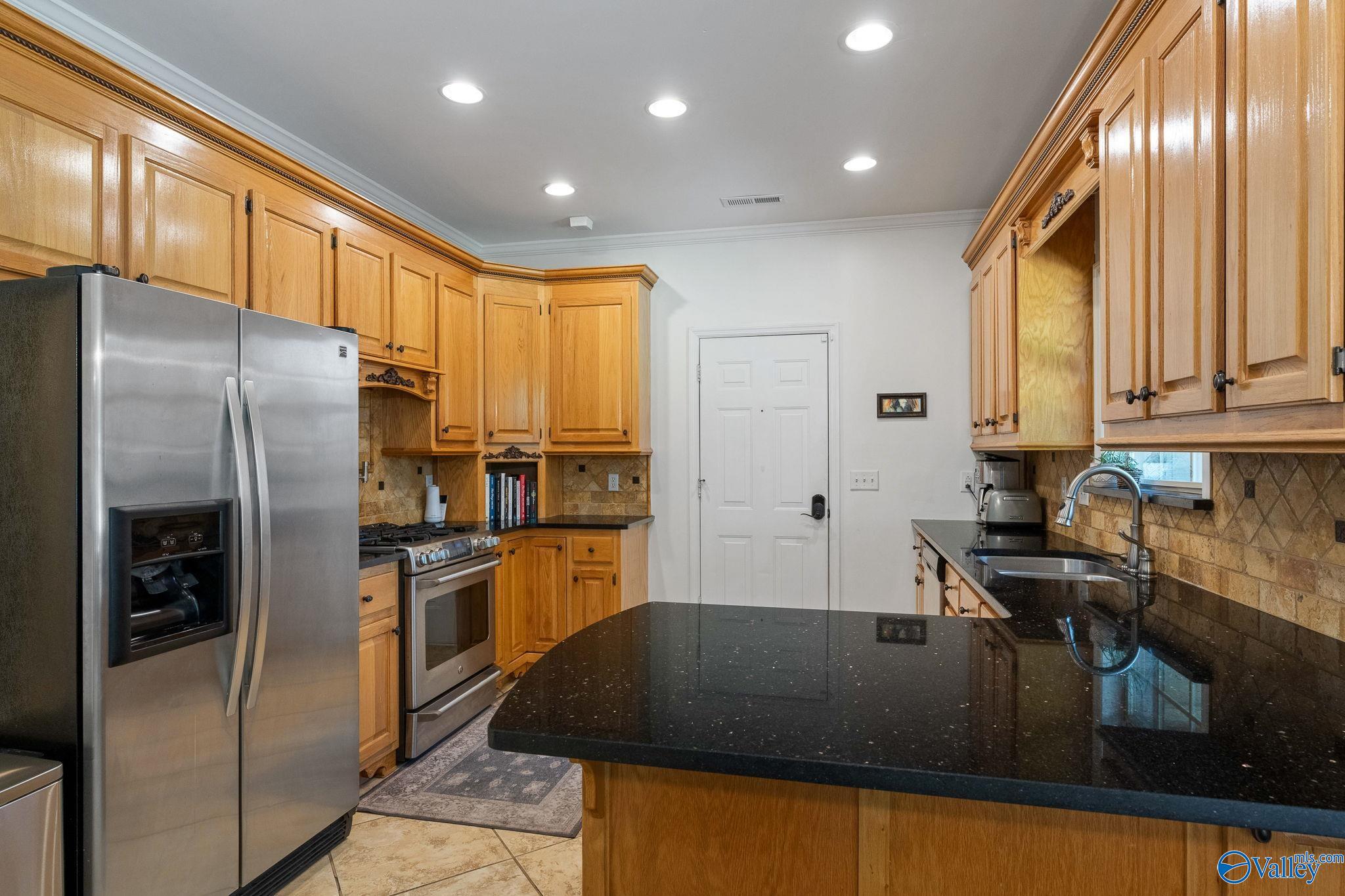 101 Ridgewood Drive