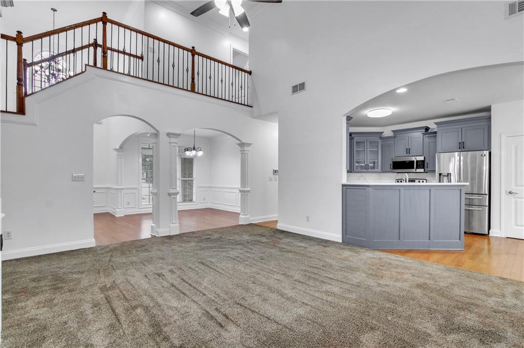 1302 Sleepy Hollow Road