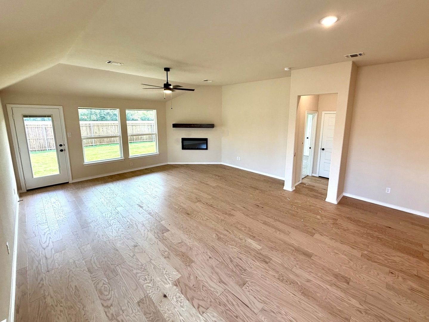 4609 Holly Fern Trail