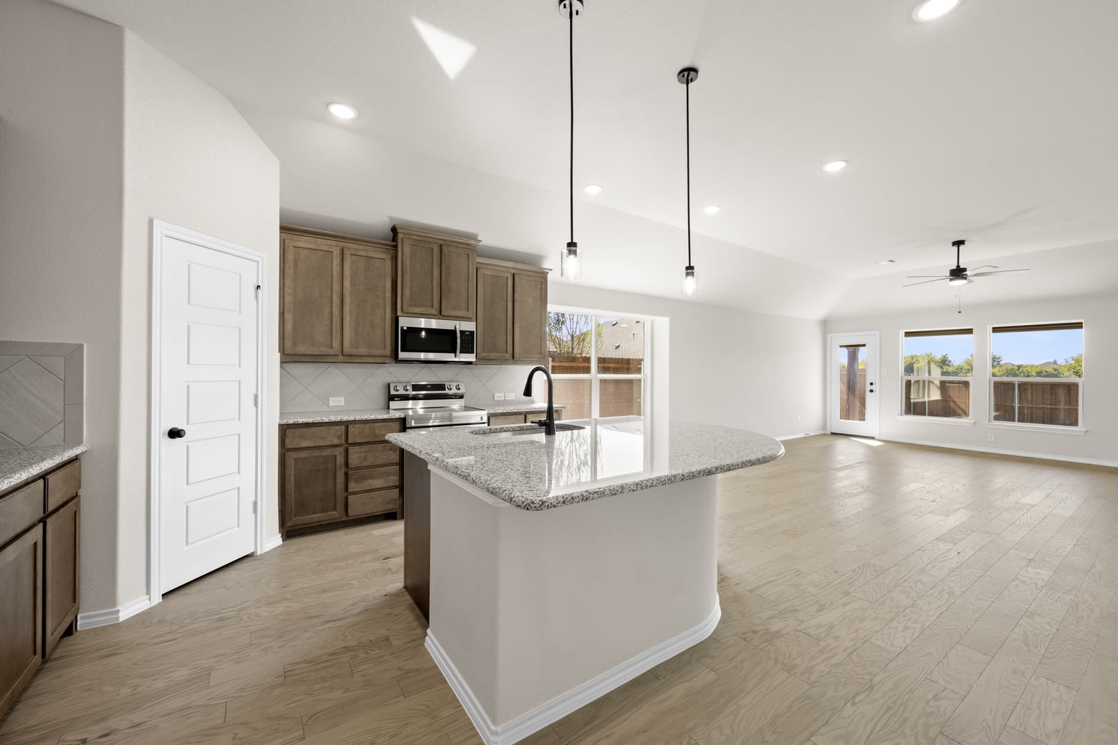 4609 Holly Fern Trail