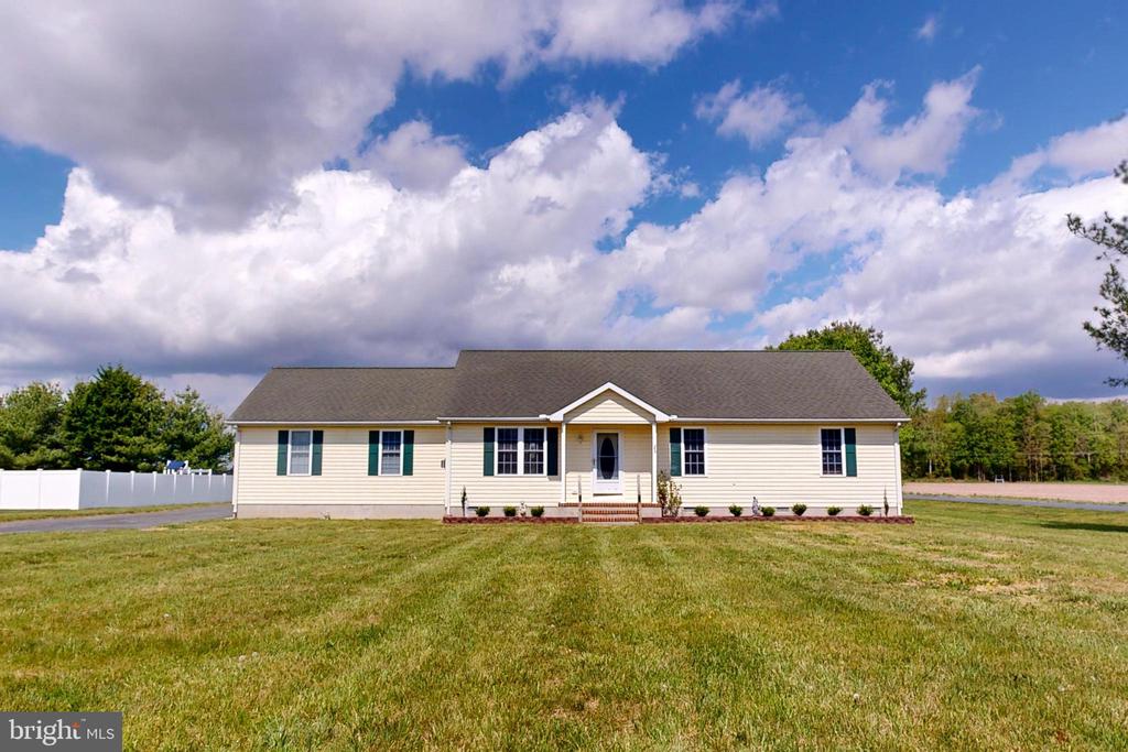 23168 DEER RUN COURT