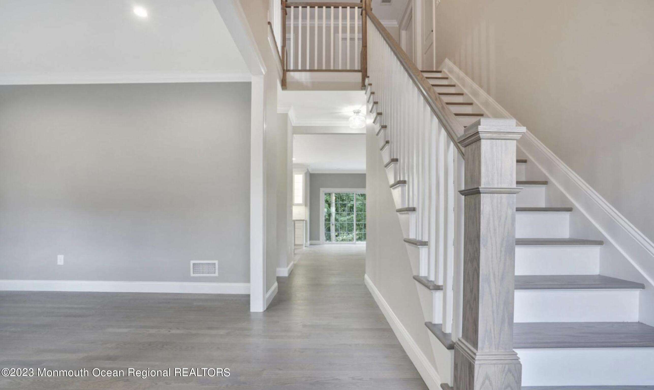 349 Eastbourne Avenue