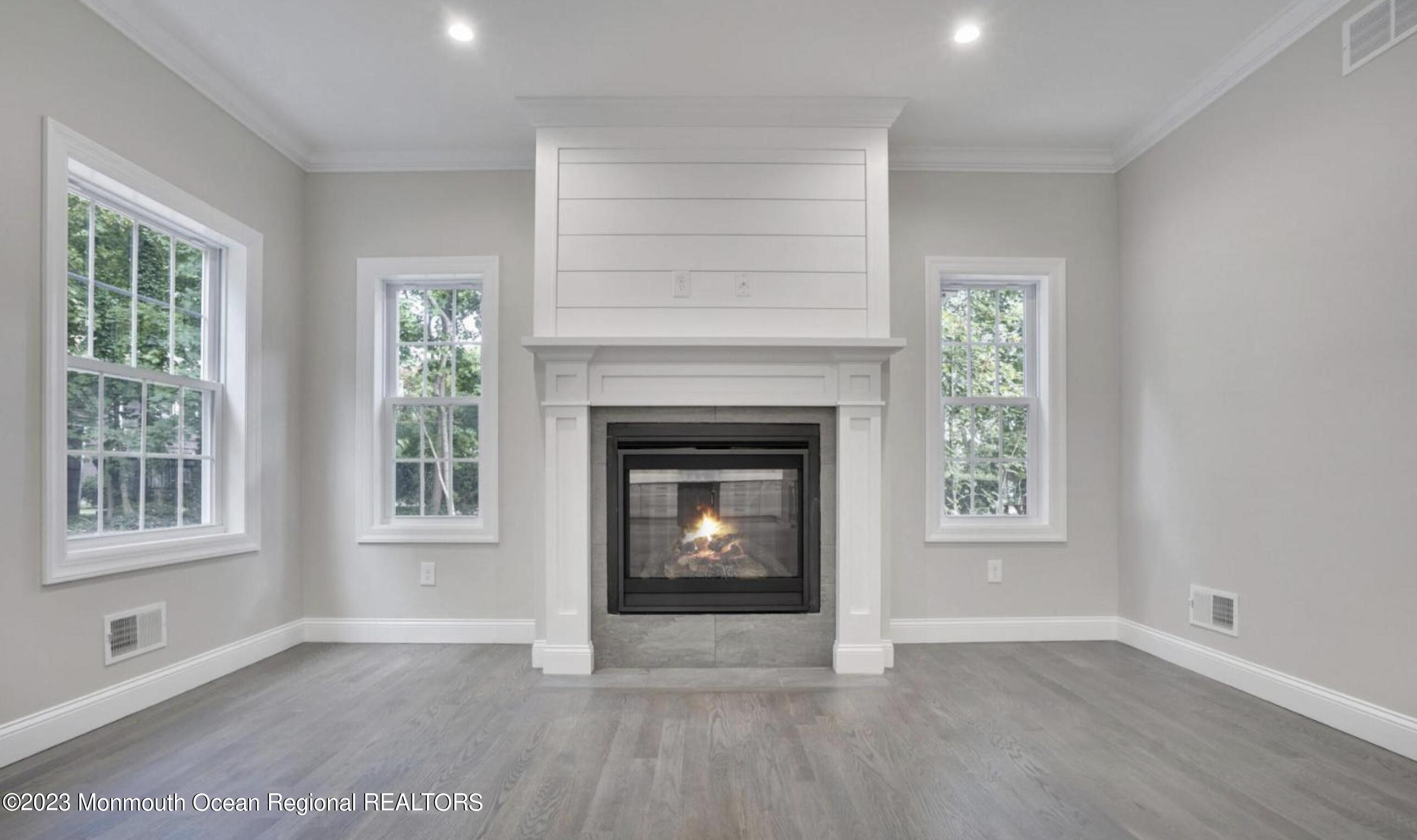 349 Eastbourne Avenue