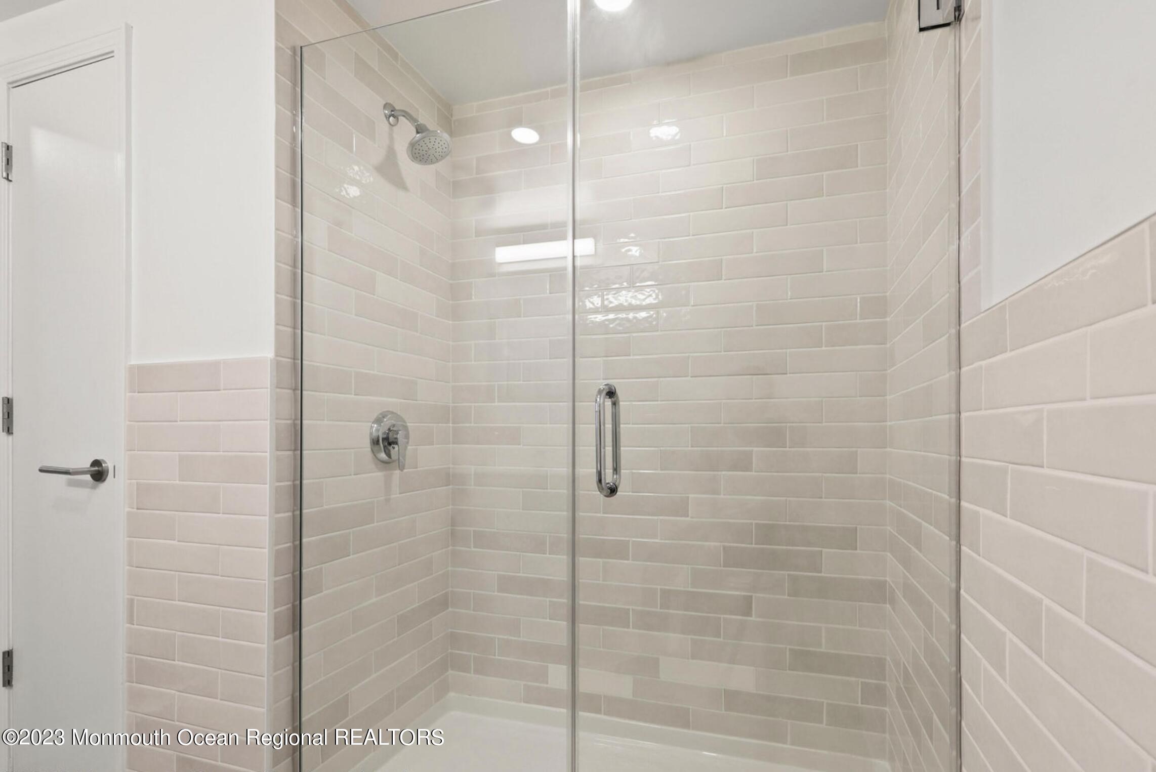 165 Pavilion Avenue, 505