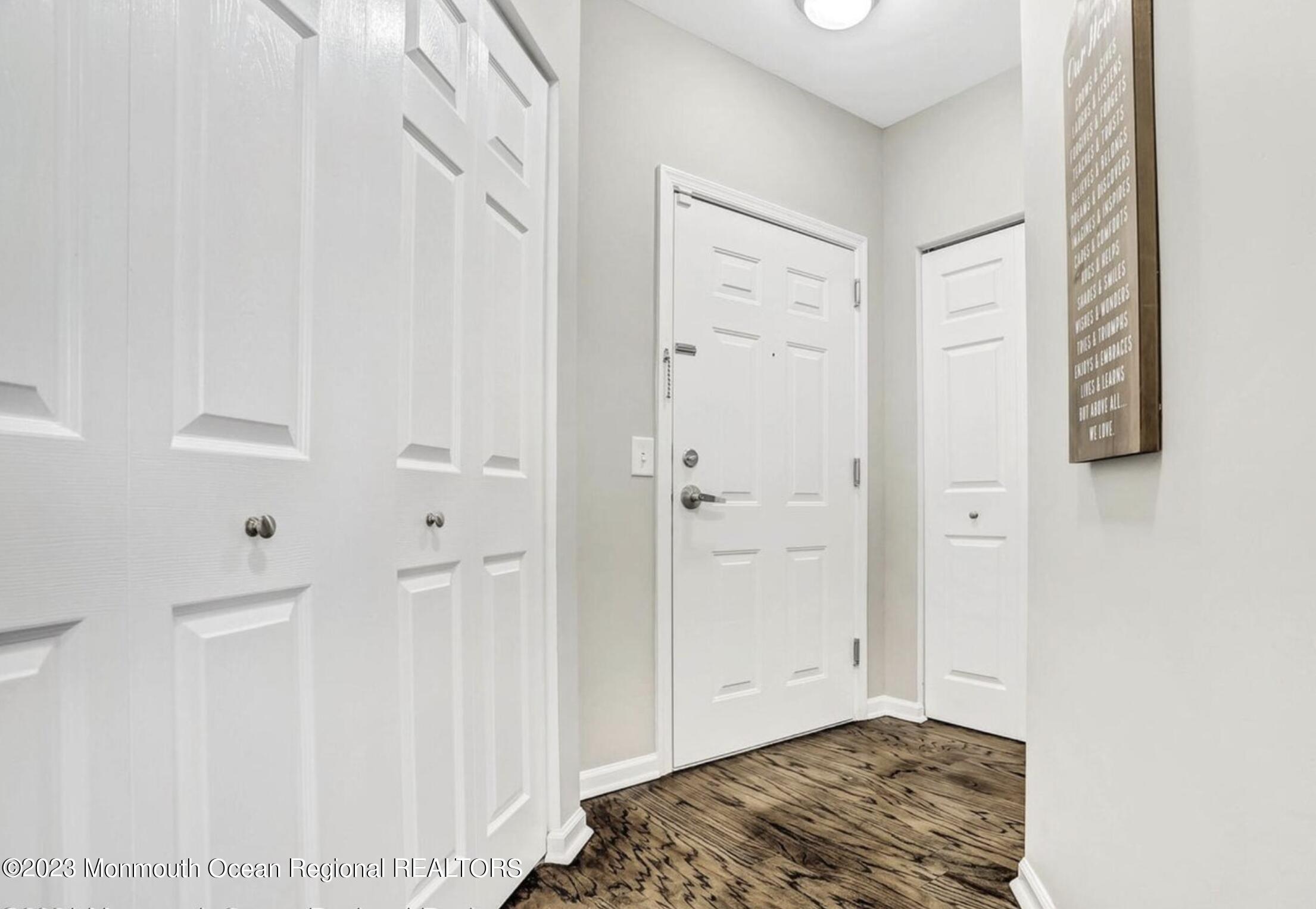 55 Melrose Terrace, 216