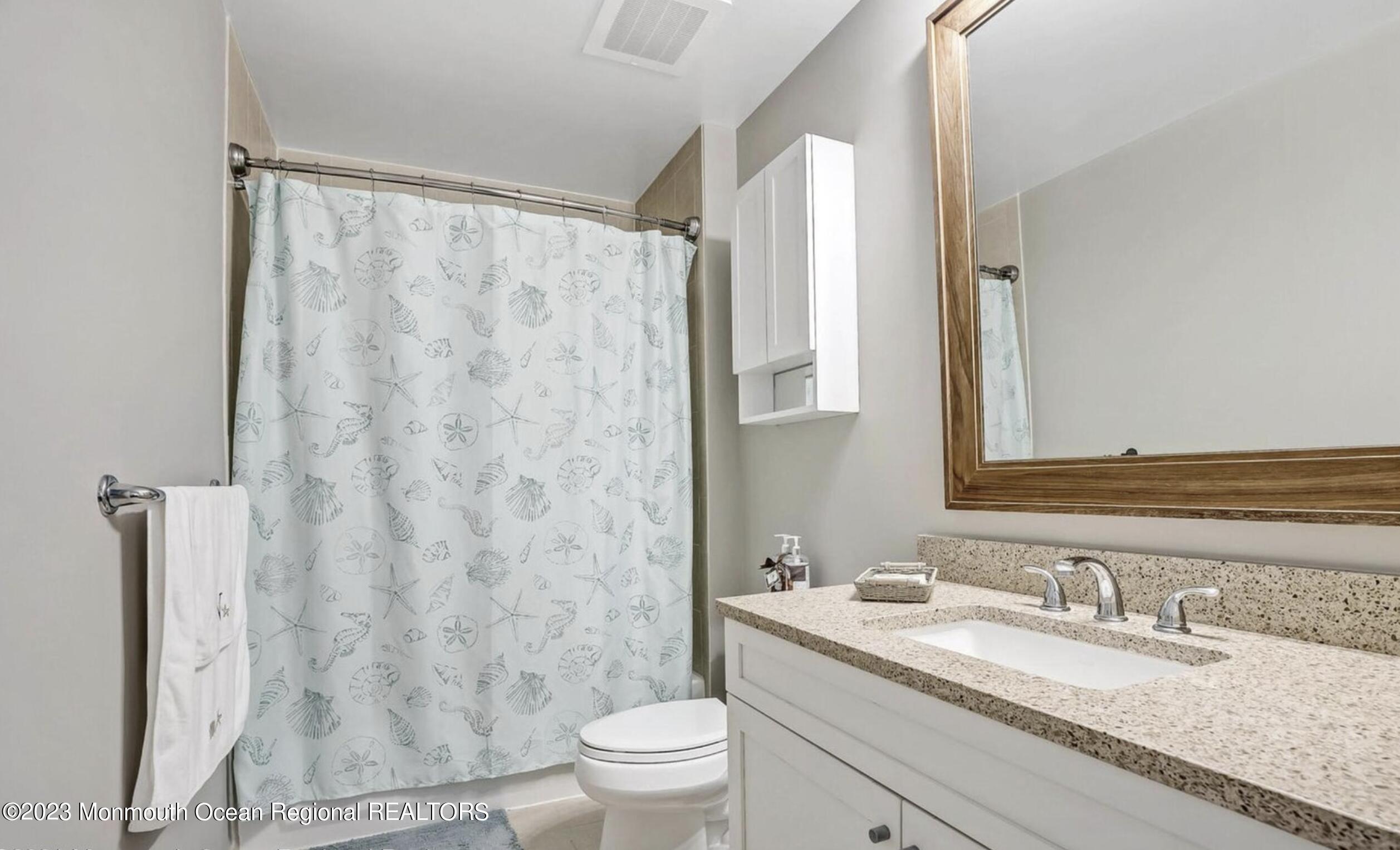 55 Melrose Terrace, 216