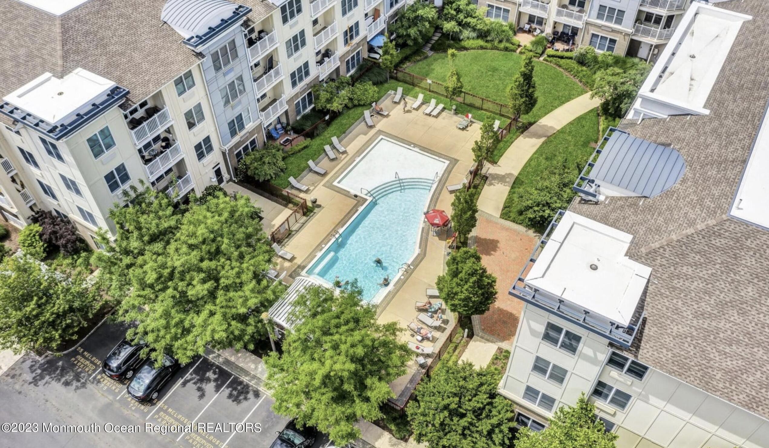 55 Melrose Terrace, 216