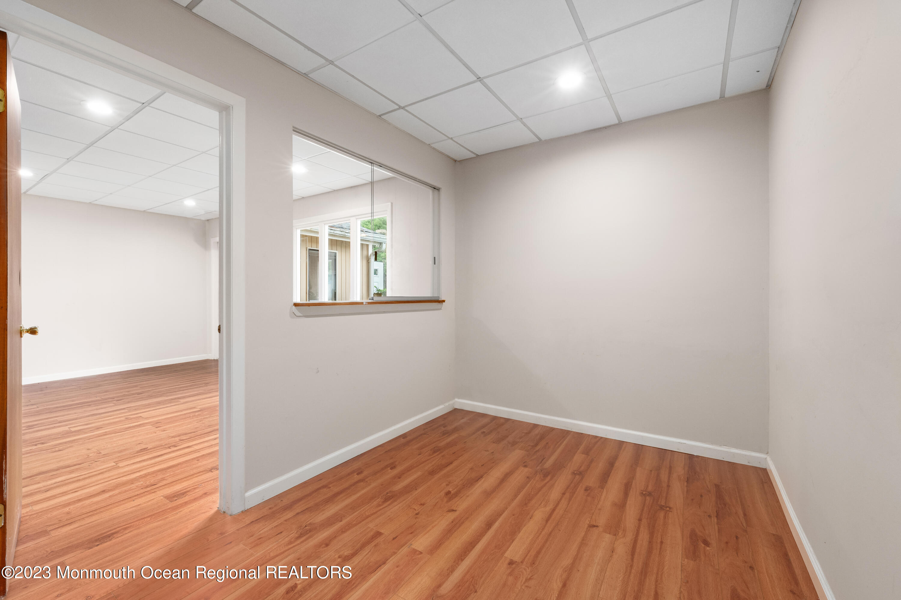 80 Hazlet Avenue Unit: 6