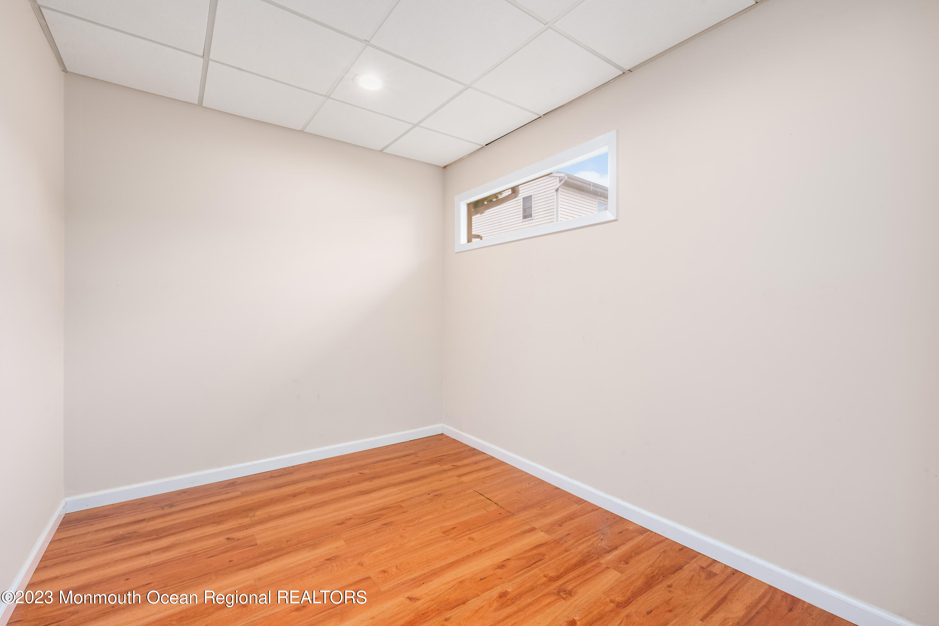 80 Hazlet Avenue Unit: 6