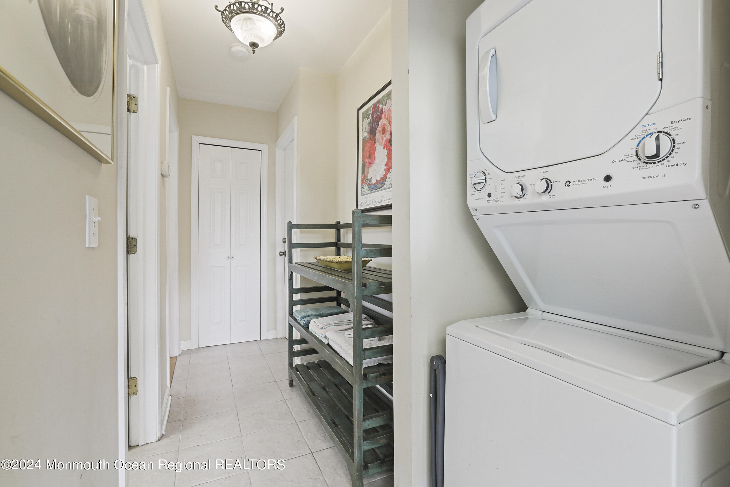 129 Franklin Avenue, Summer