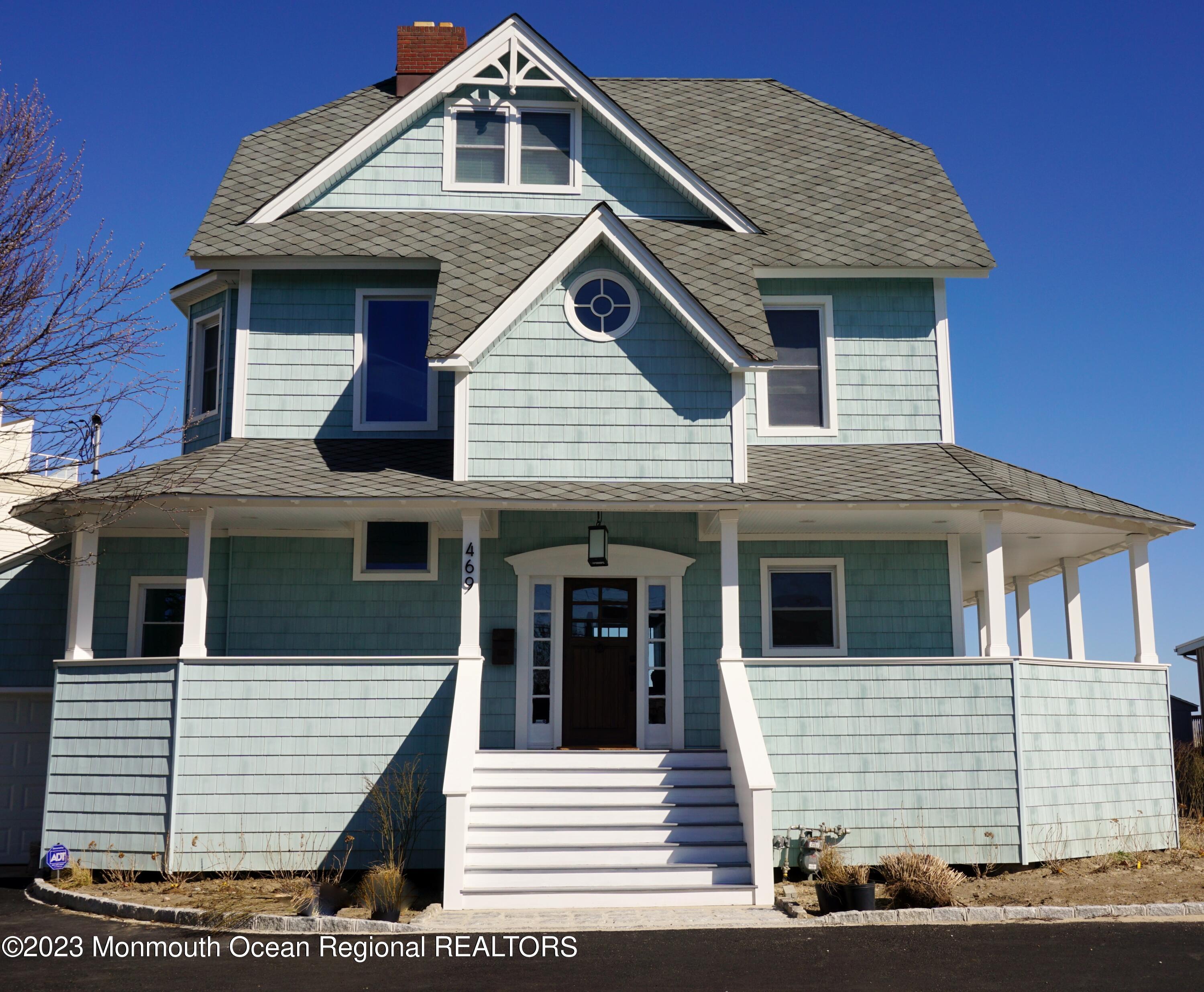 469 Ocean Avenue N