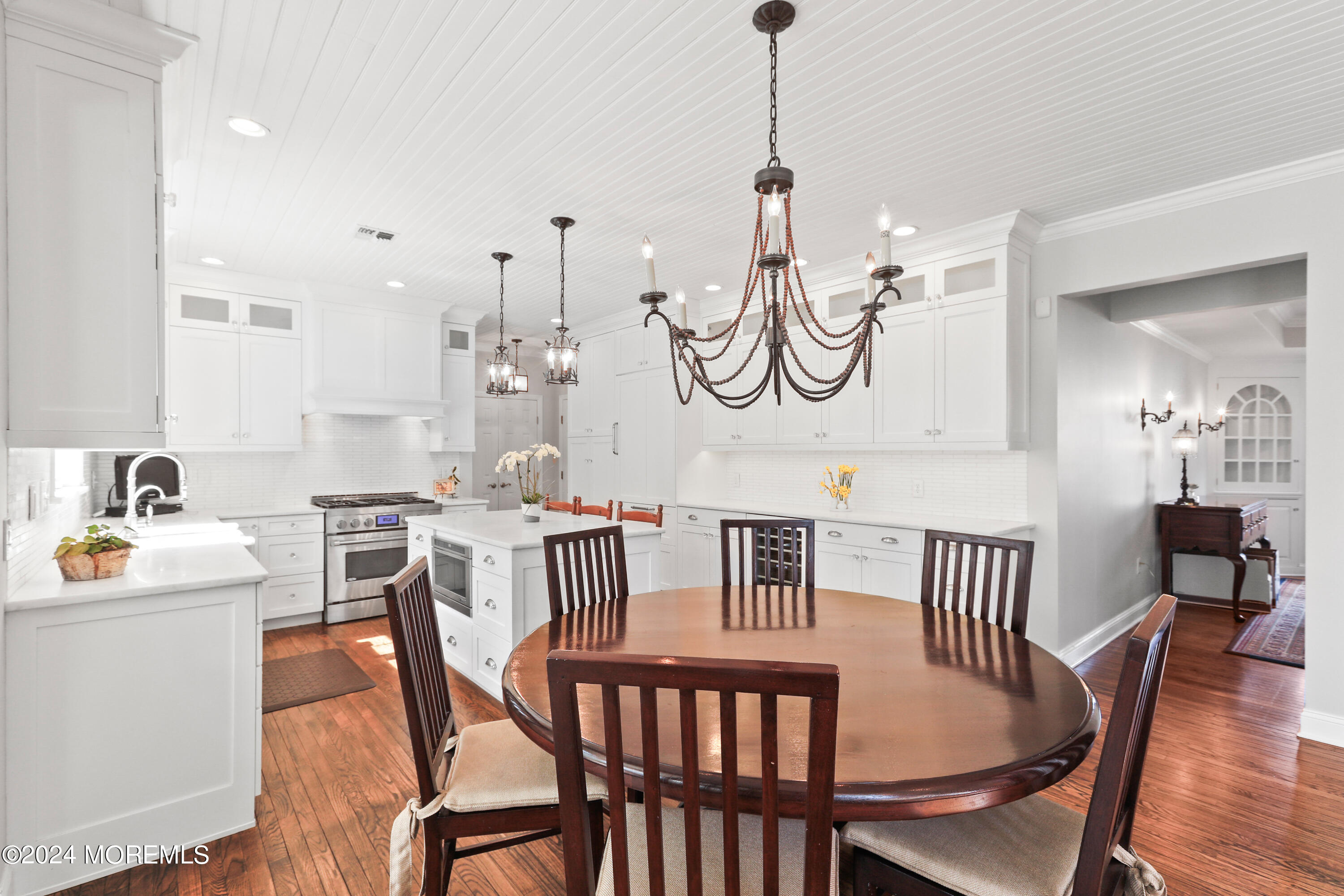 11 Maidenstone Drive