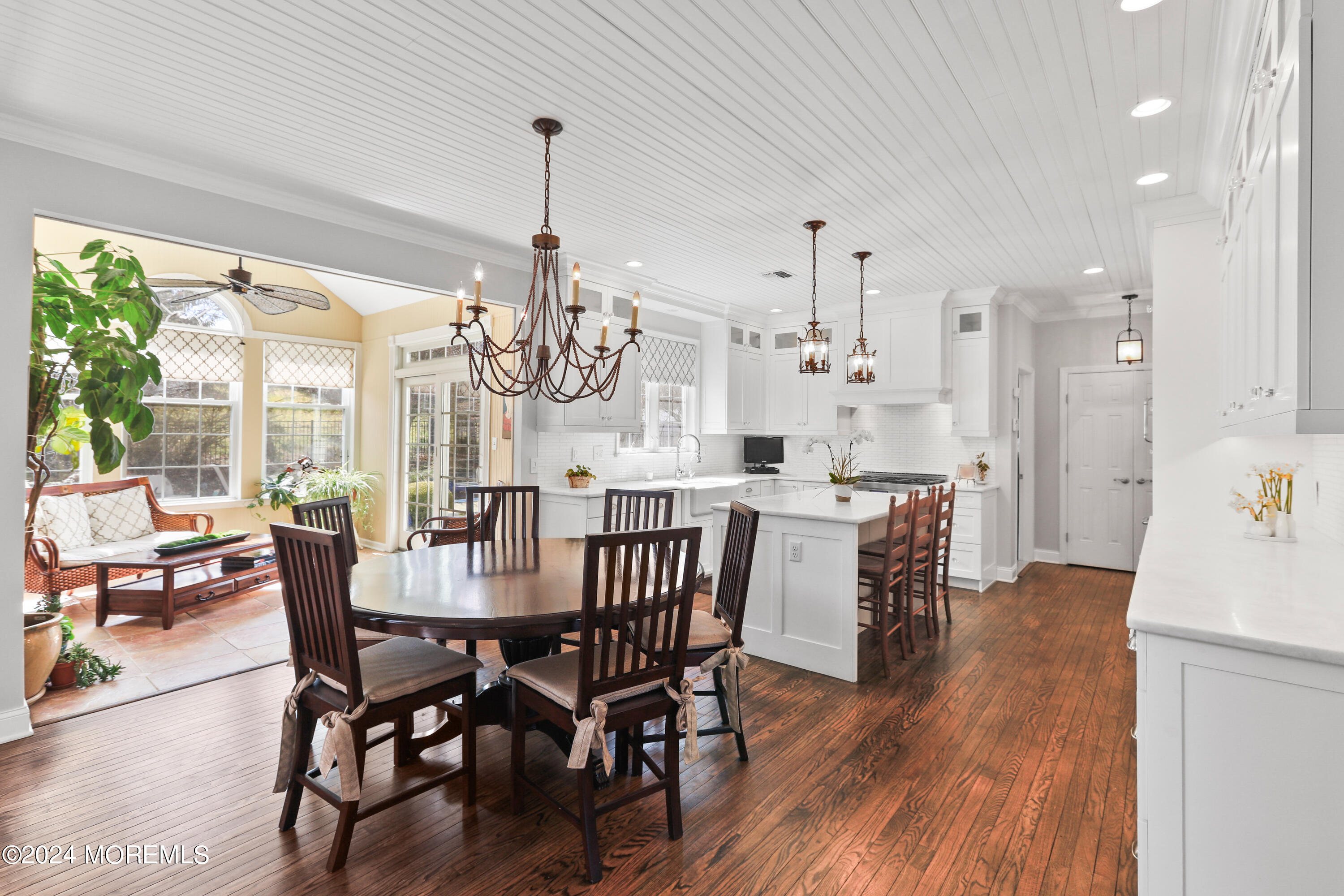 11 Maidenstone Drive