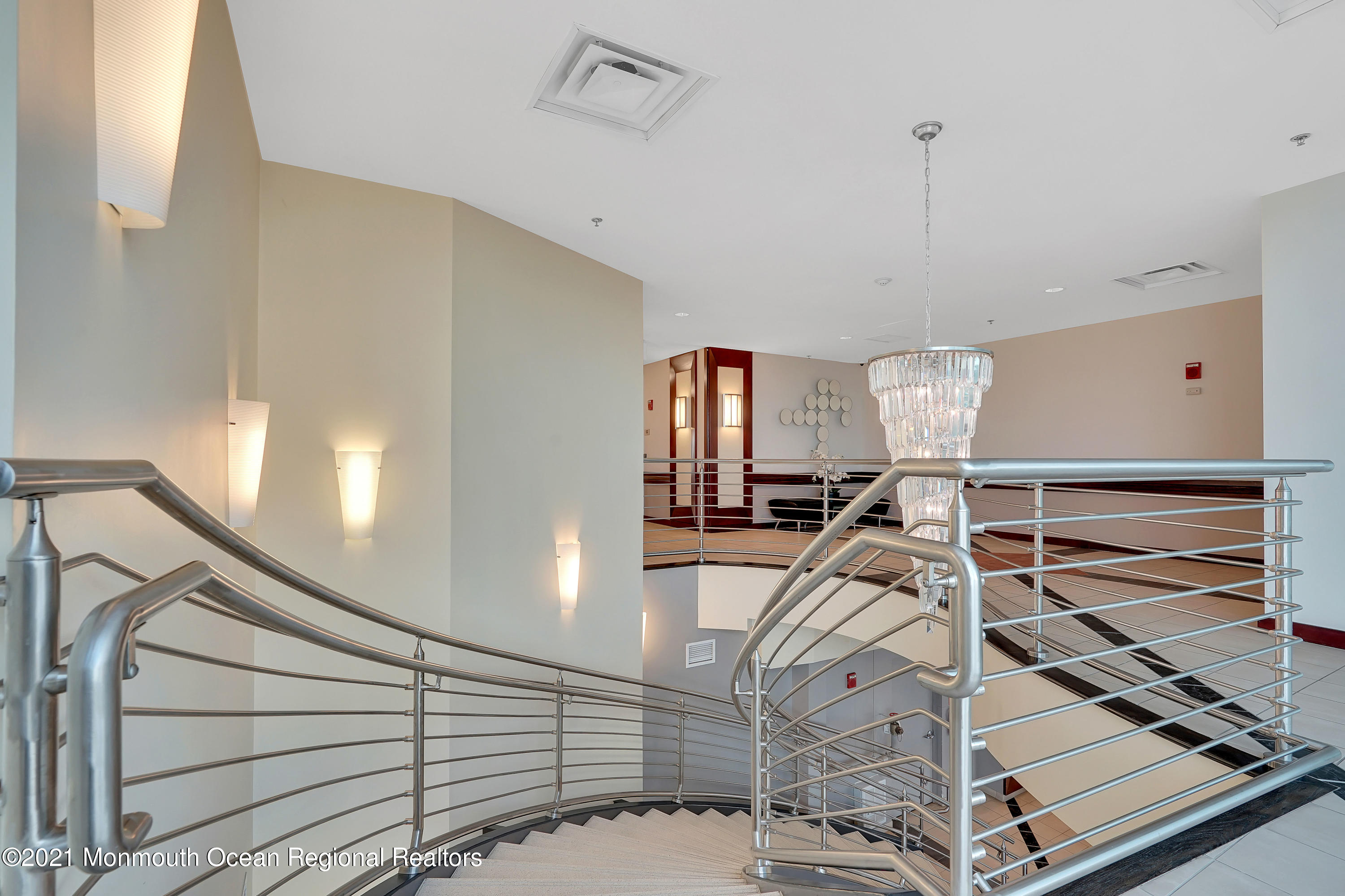 432 Ocean Boulevard, 509