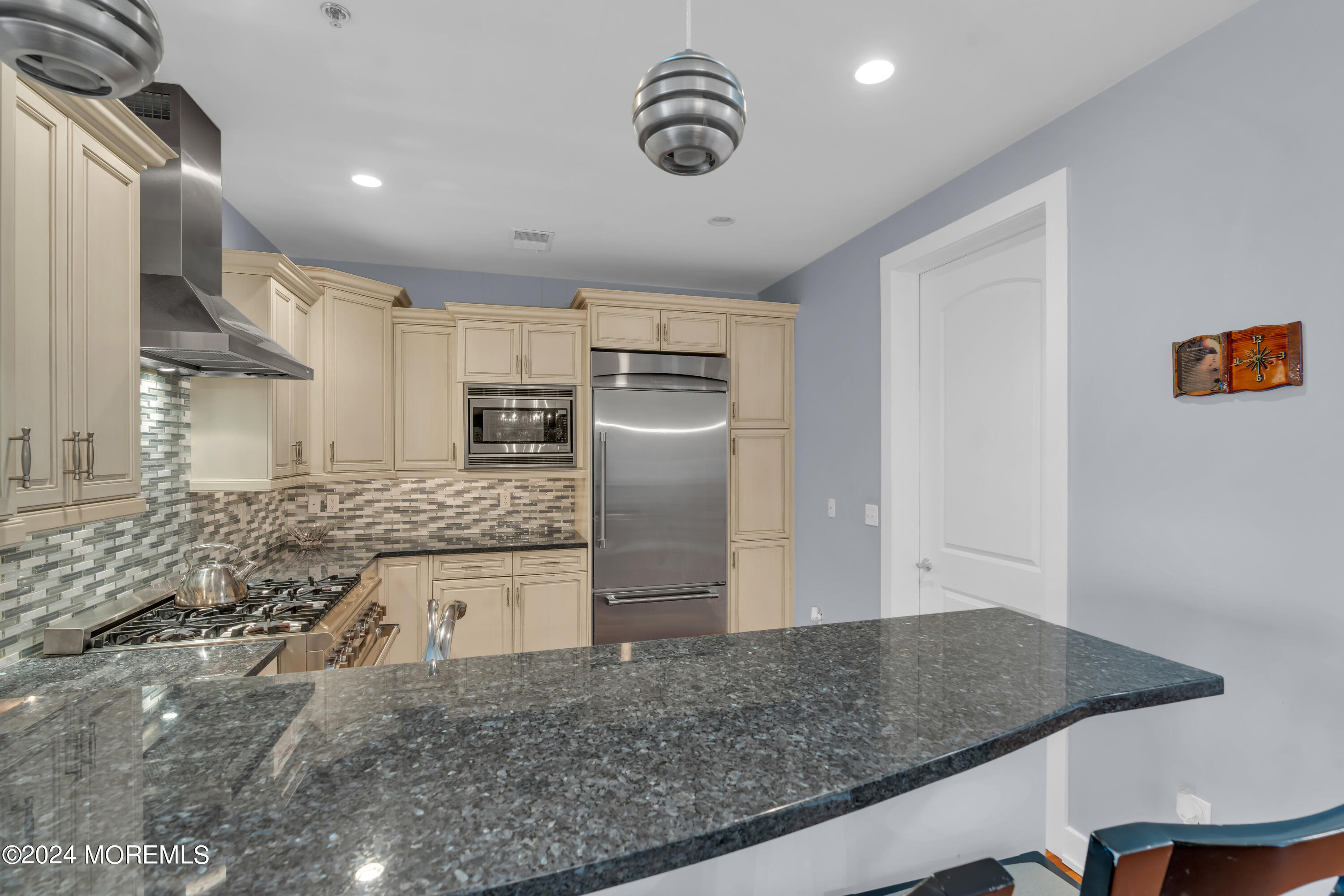 432 Ocean Boulevard, 509