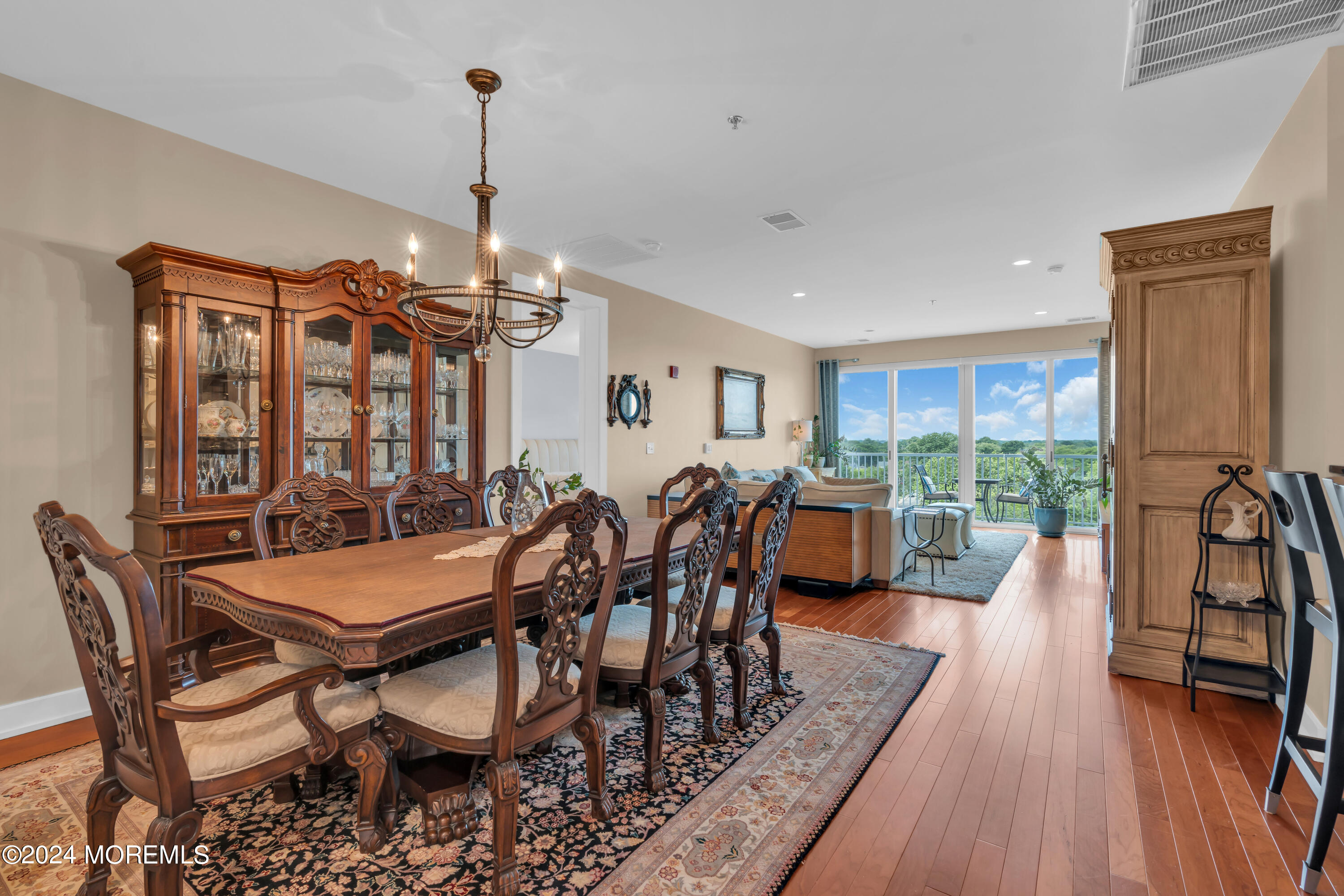 432 Ocean Boulevard, 509