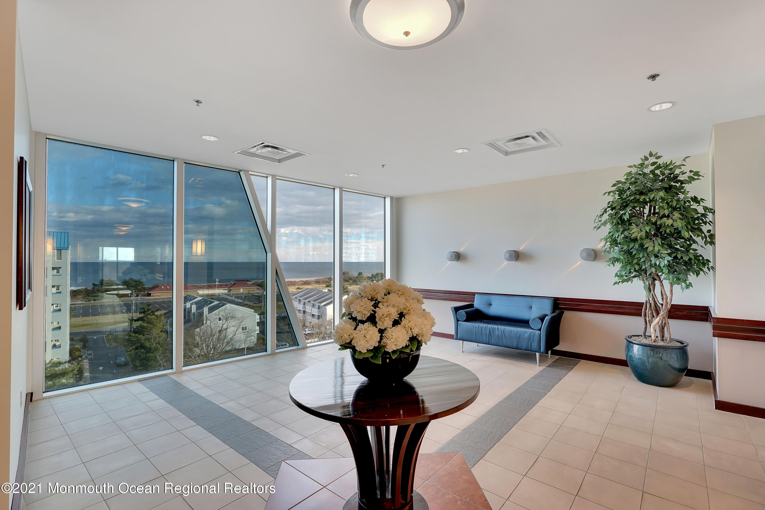 432 Ocean Boulevard, 509