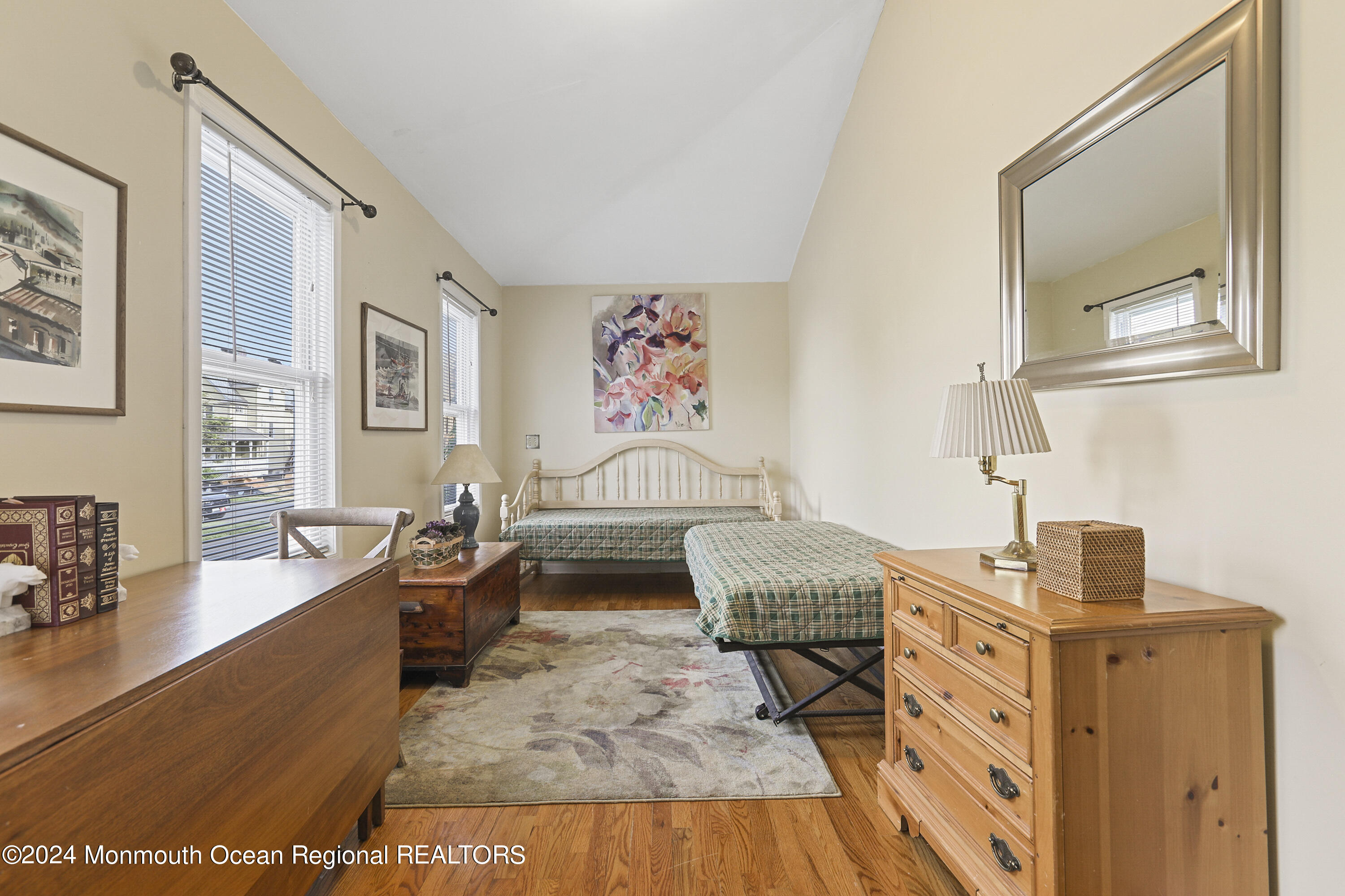 129 Franklin Avenue, Winter