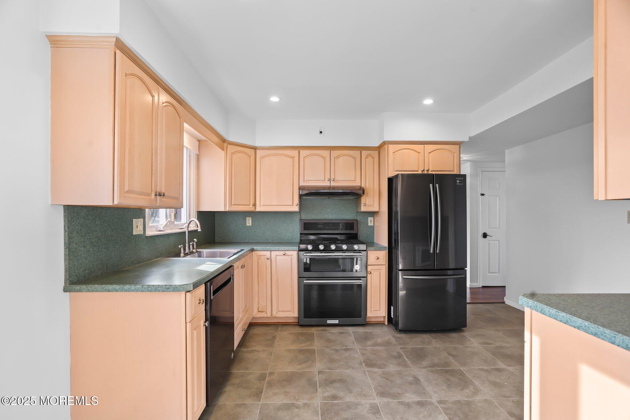42 Sabina Terrace