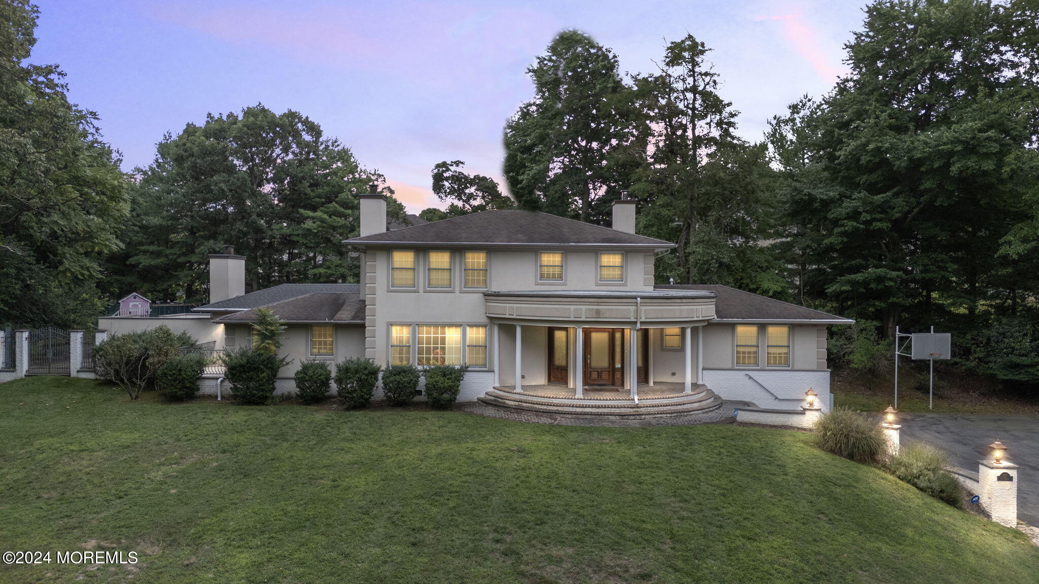27 Pal Drive