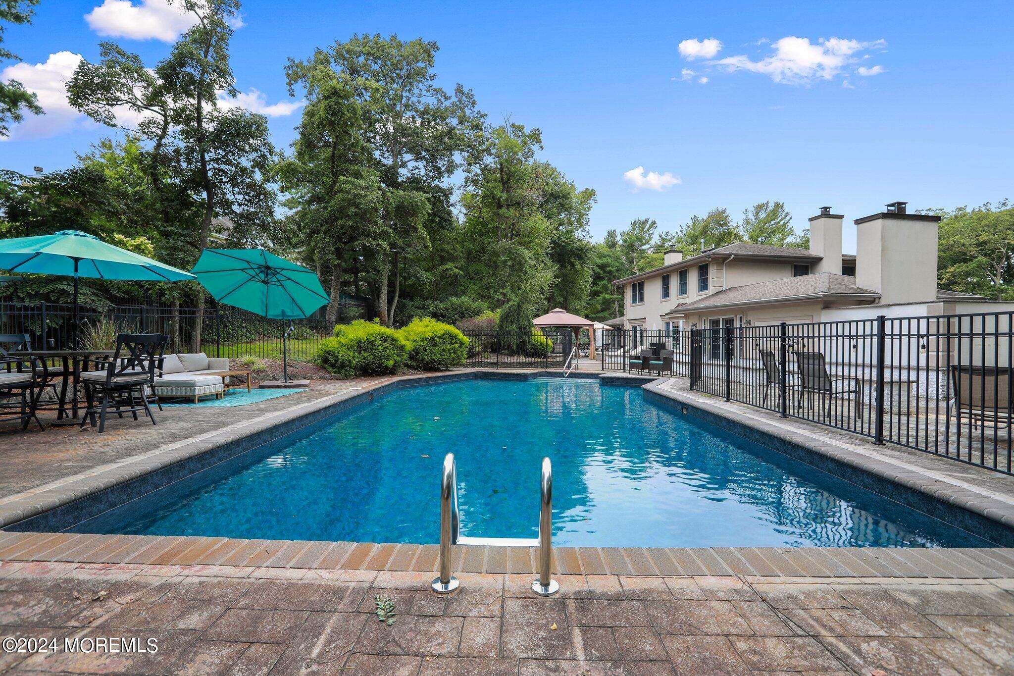 27 Pal Drive