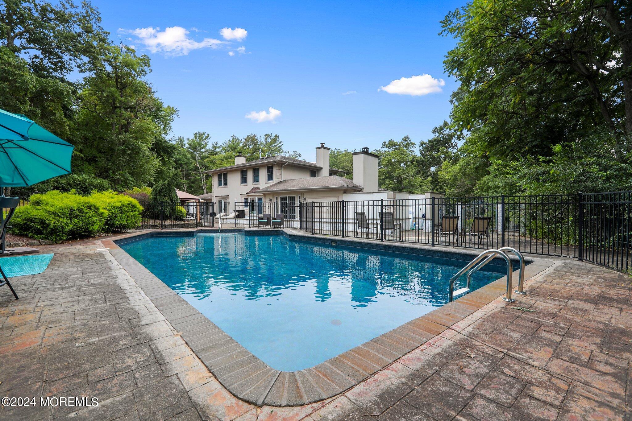 27 Pal Drive