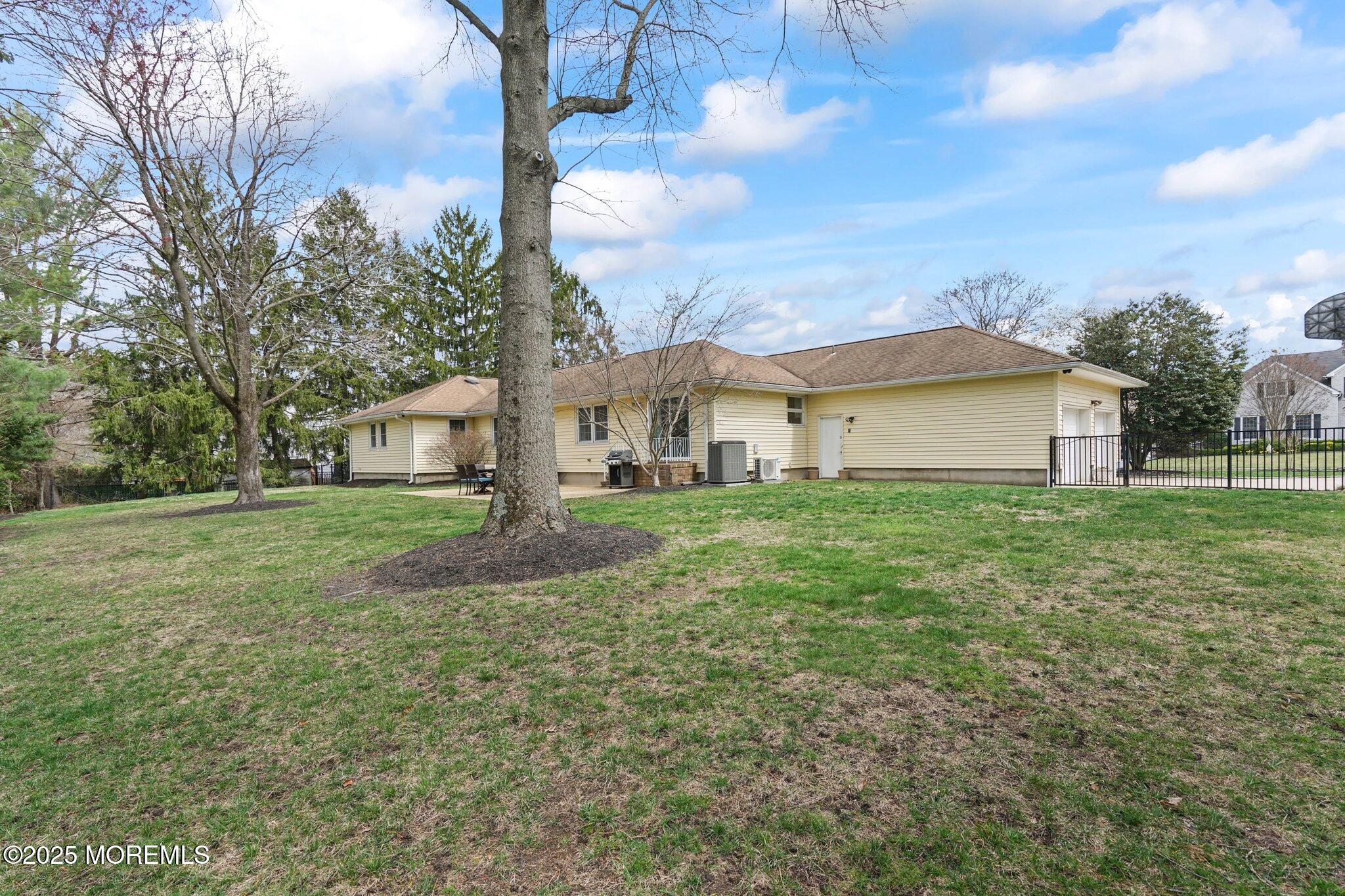 15 Carbury Road