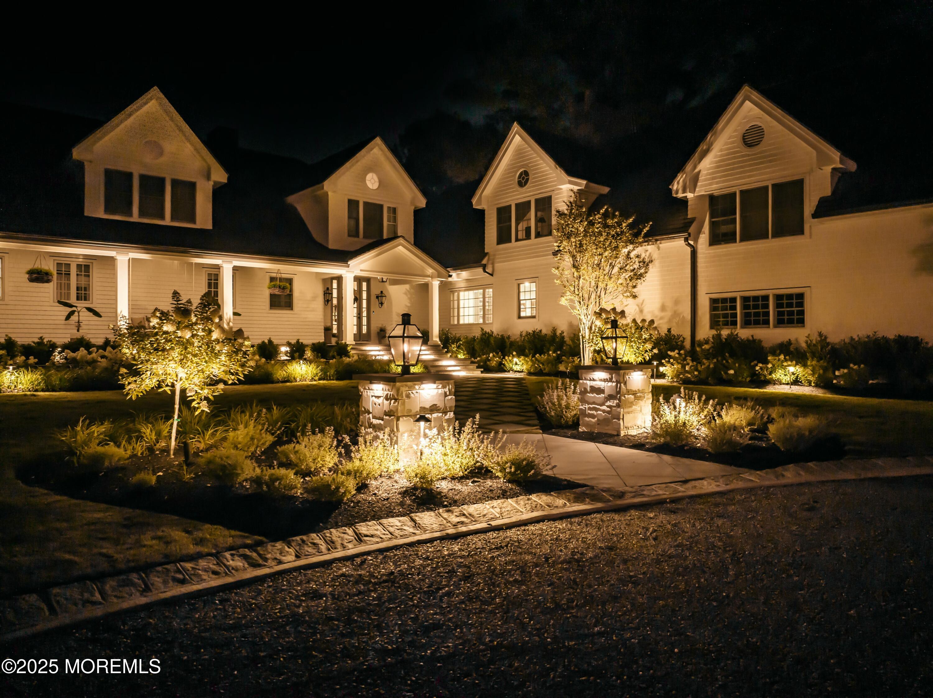 85 Gooseneck Point Road