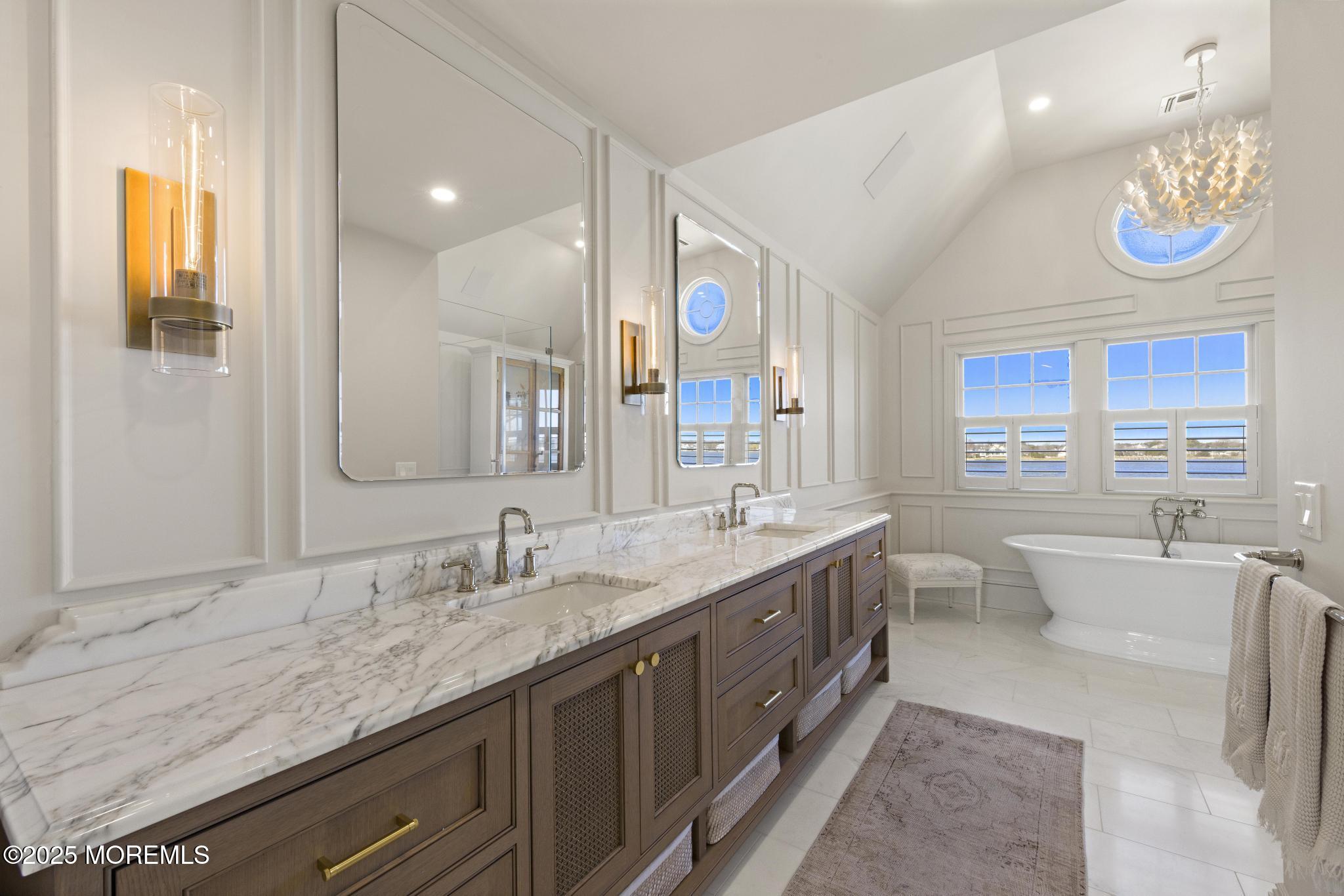 85 Gooseneck Point Road