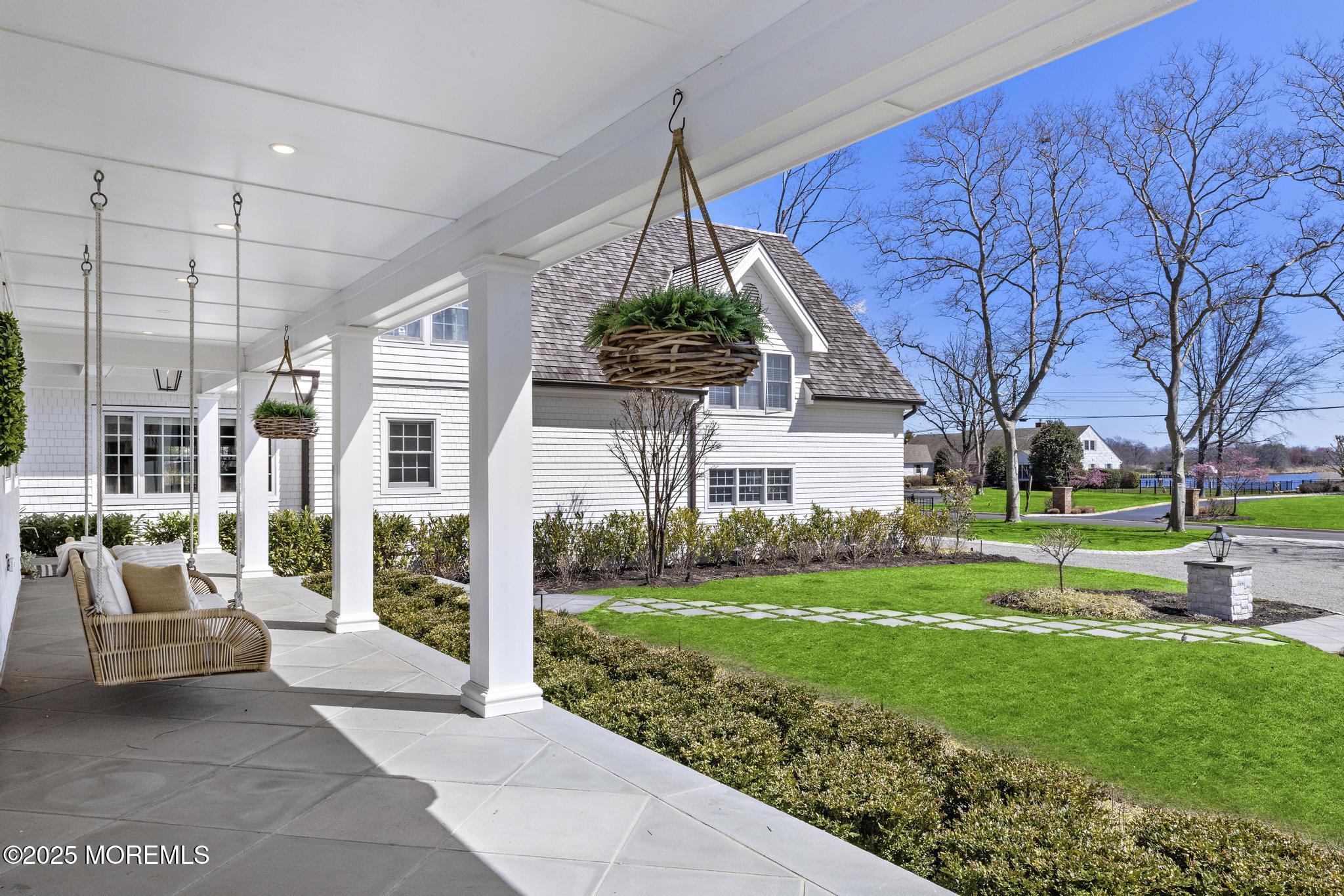 85 Gooseneck Point Road