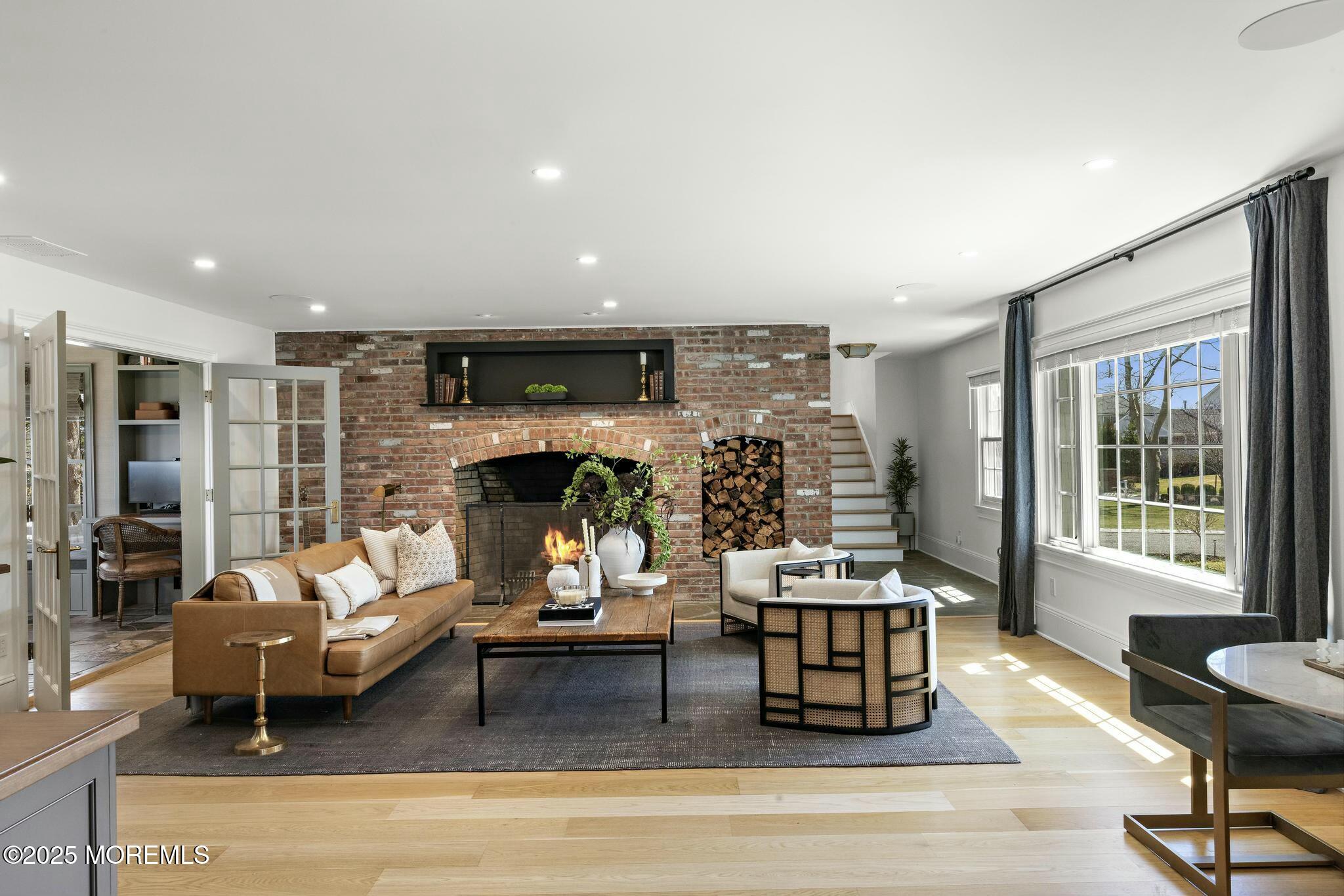 85 Gooseneck Point Road