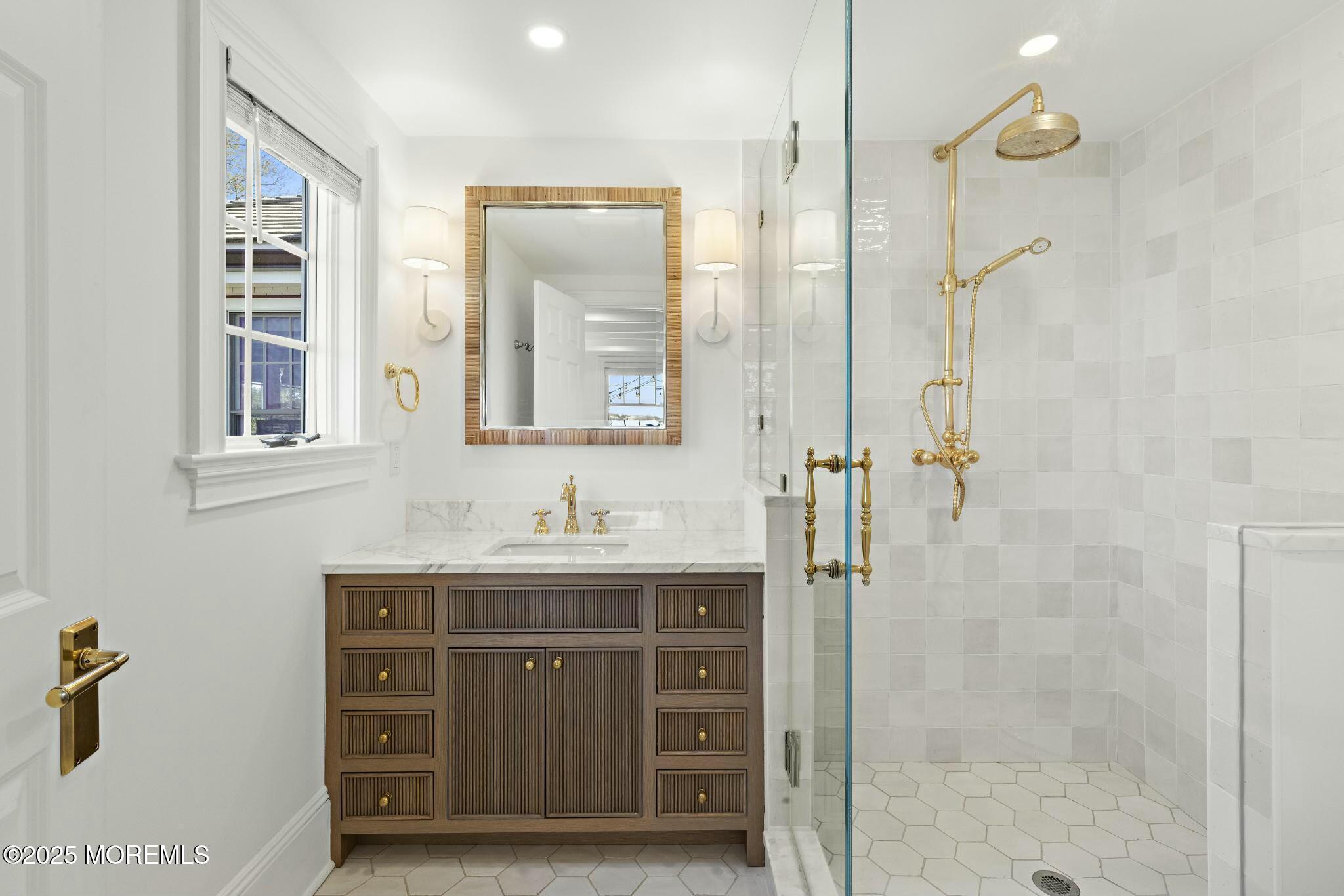 85 Gooseneck Point Road