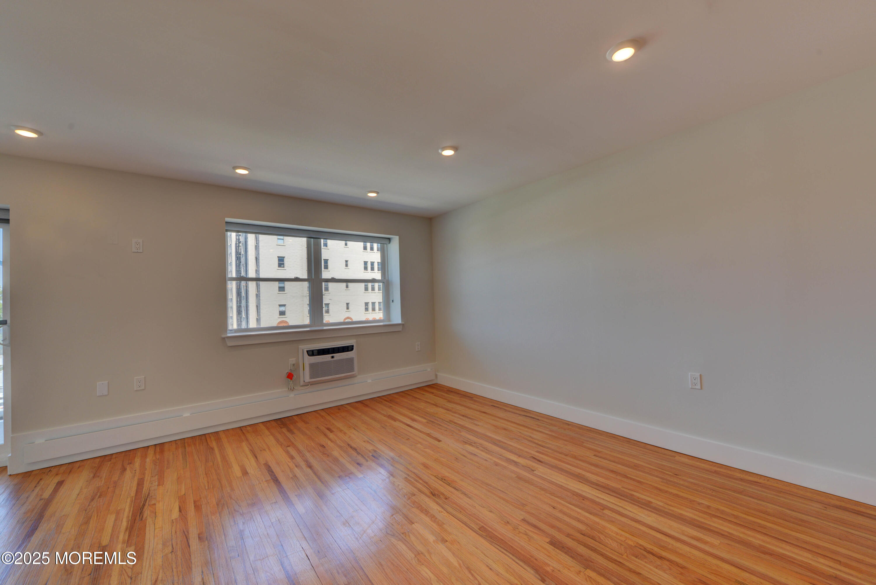 1706 Park Avenue, 4A