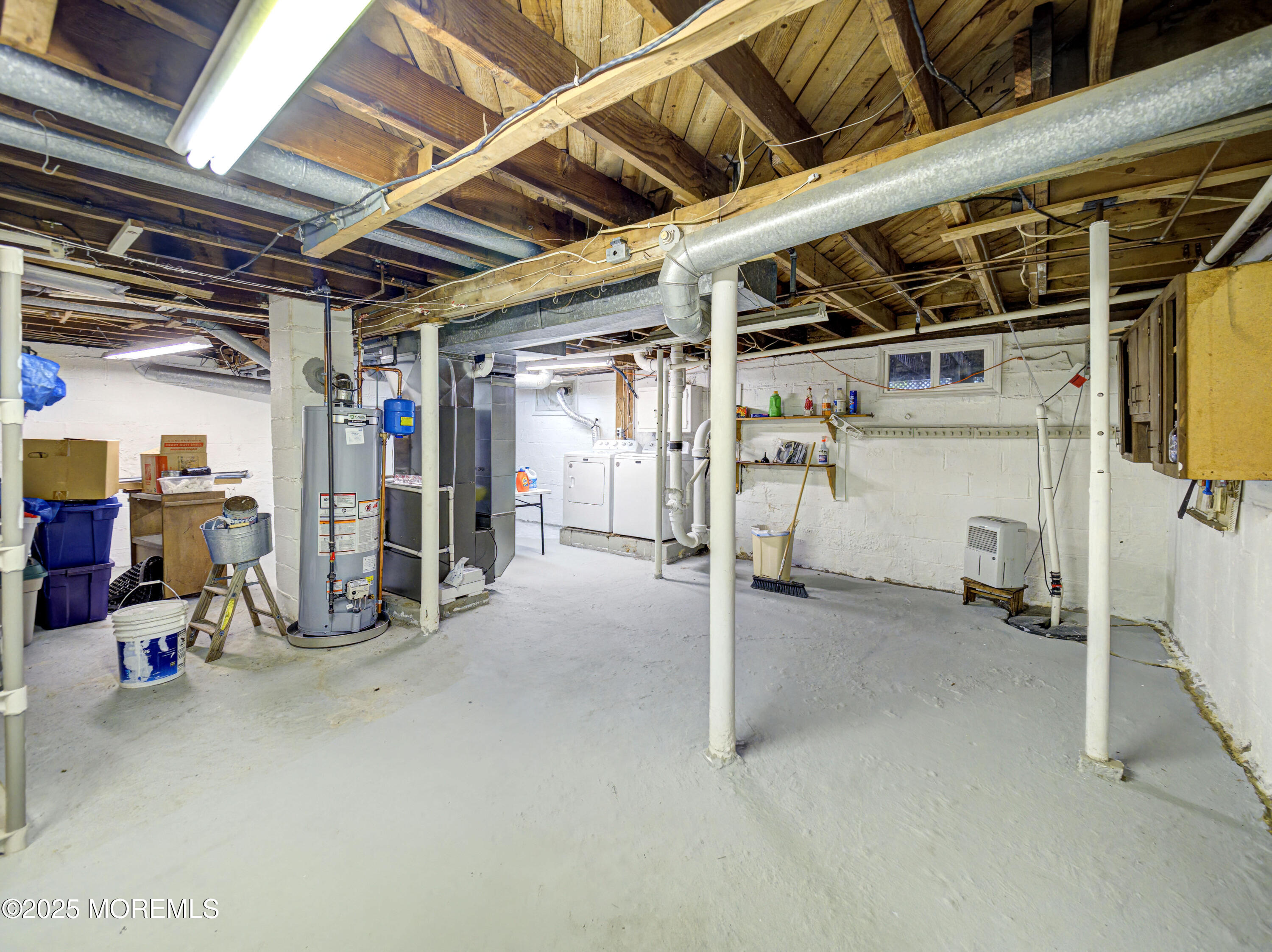 327 W Sylvania Avenue