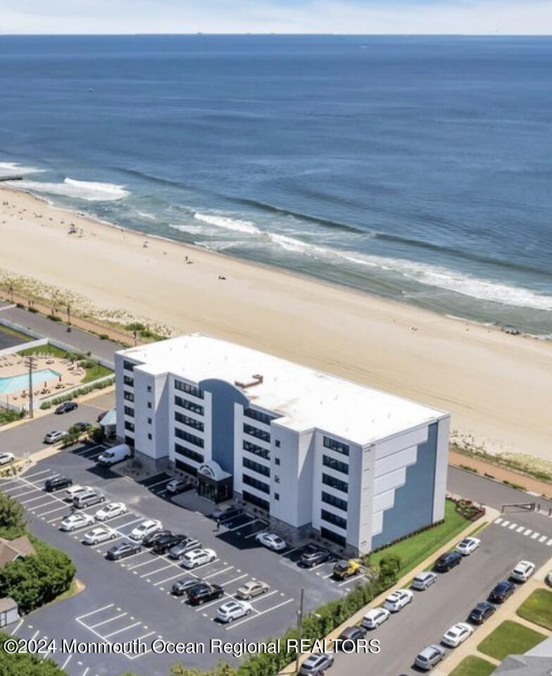 510 Ocean Avenue N 10