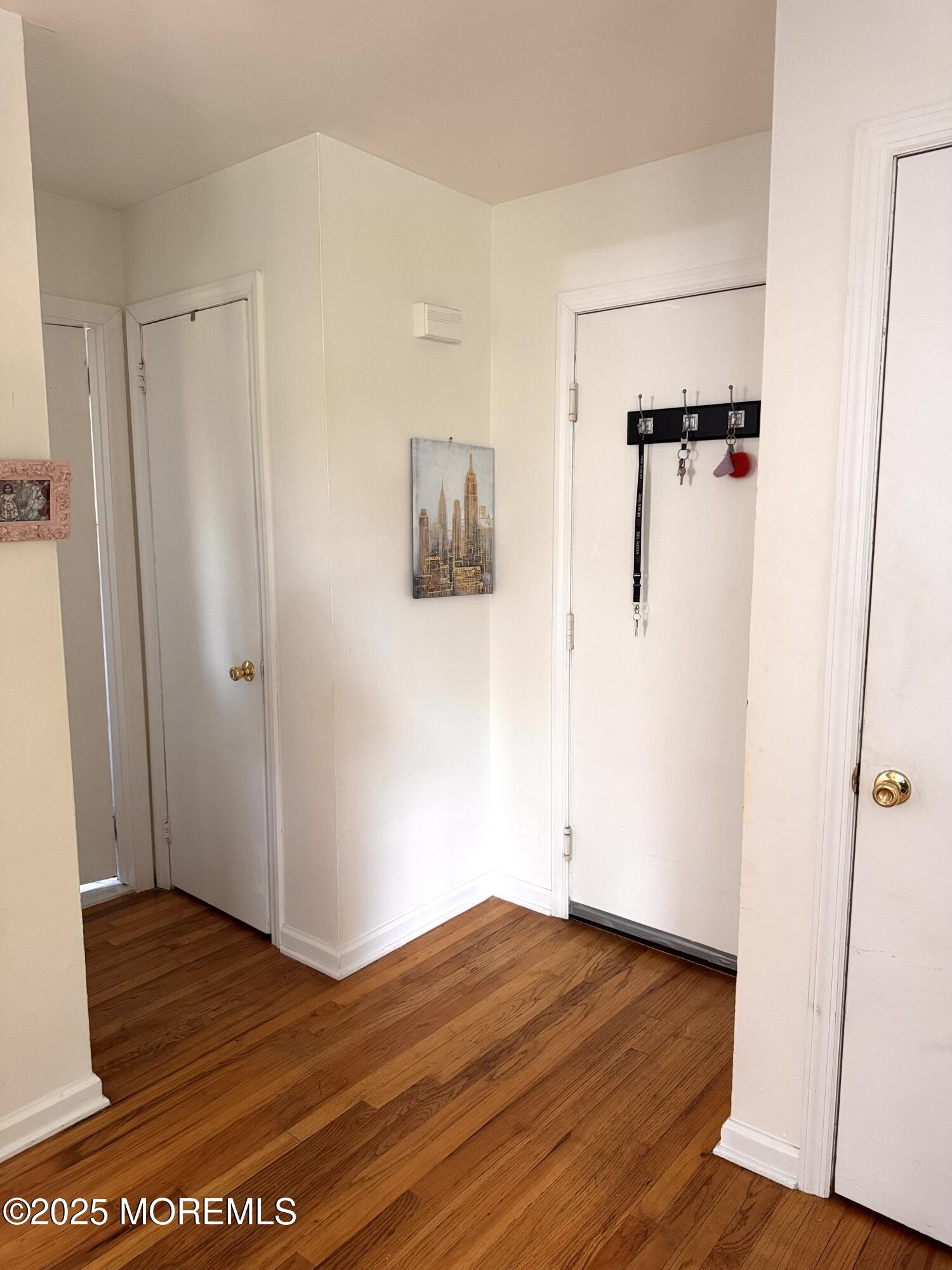 364 Westwood Avenue 21