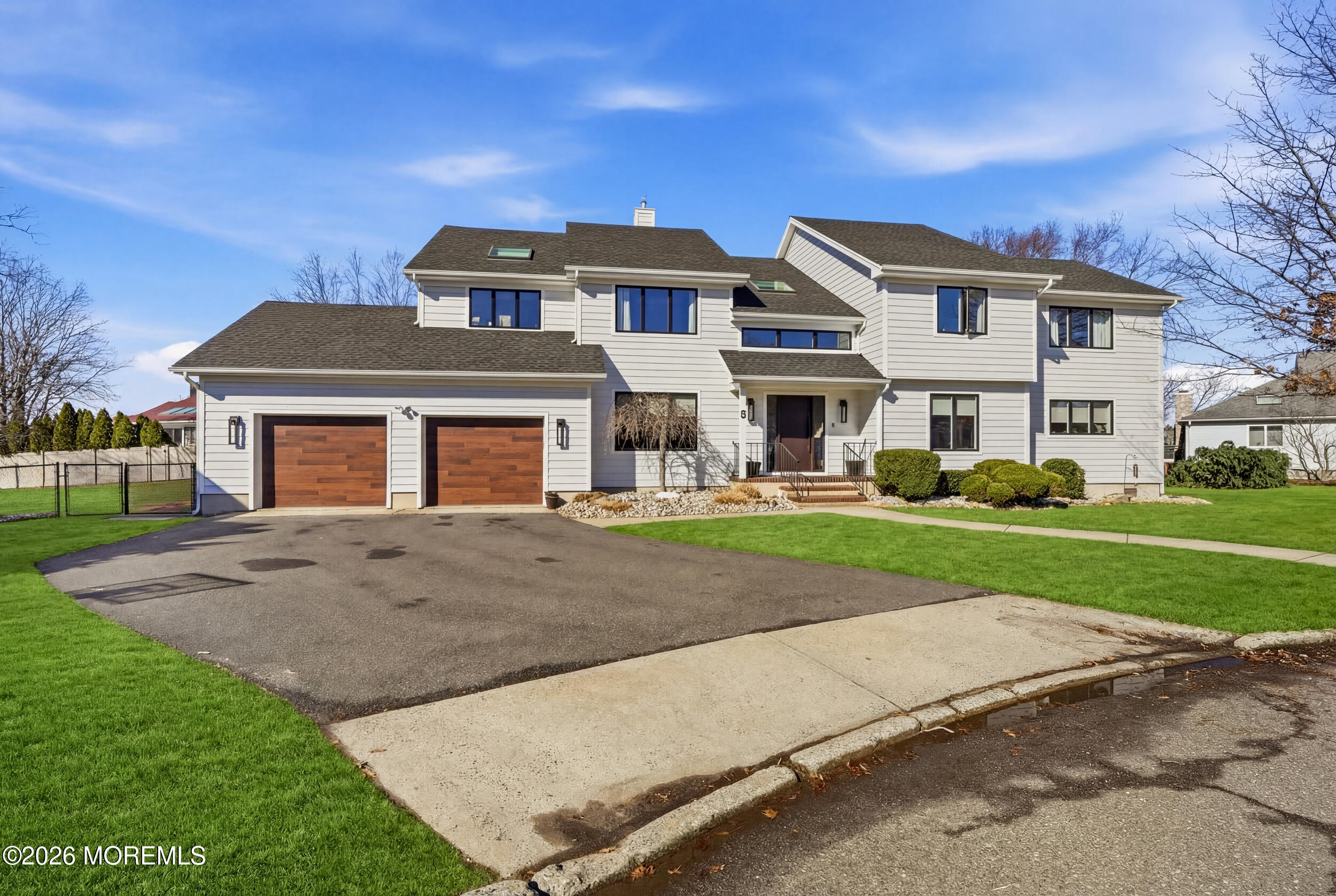 8 Jackson Court