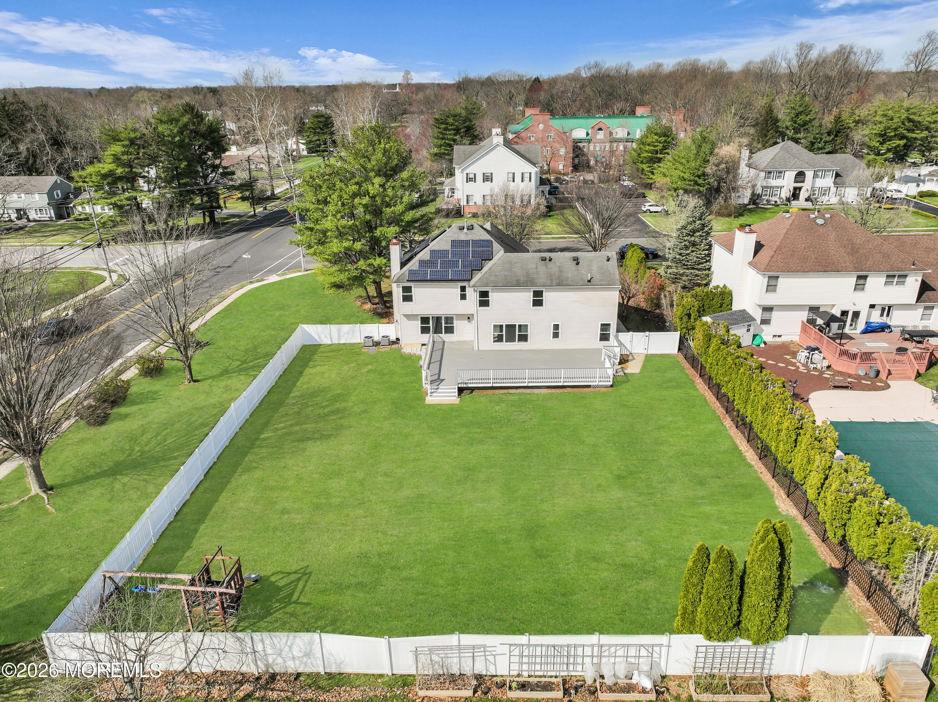 2 Fred Jahn Drive