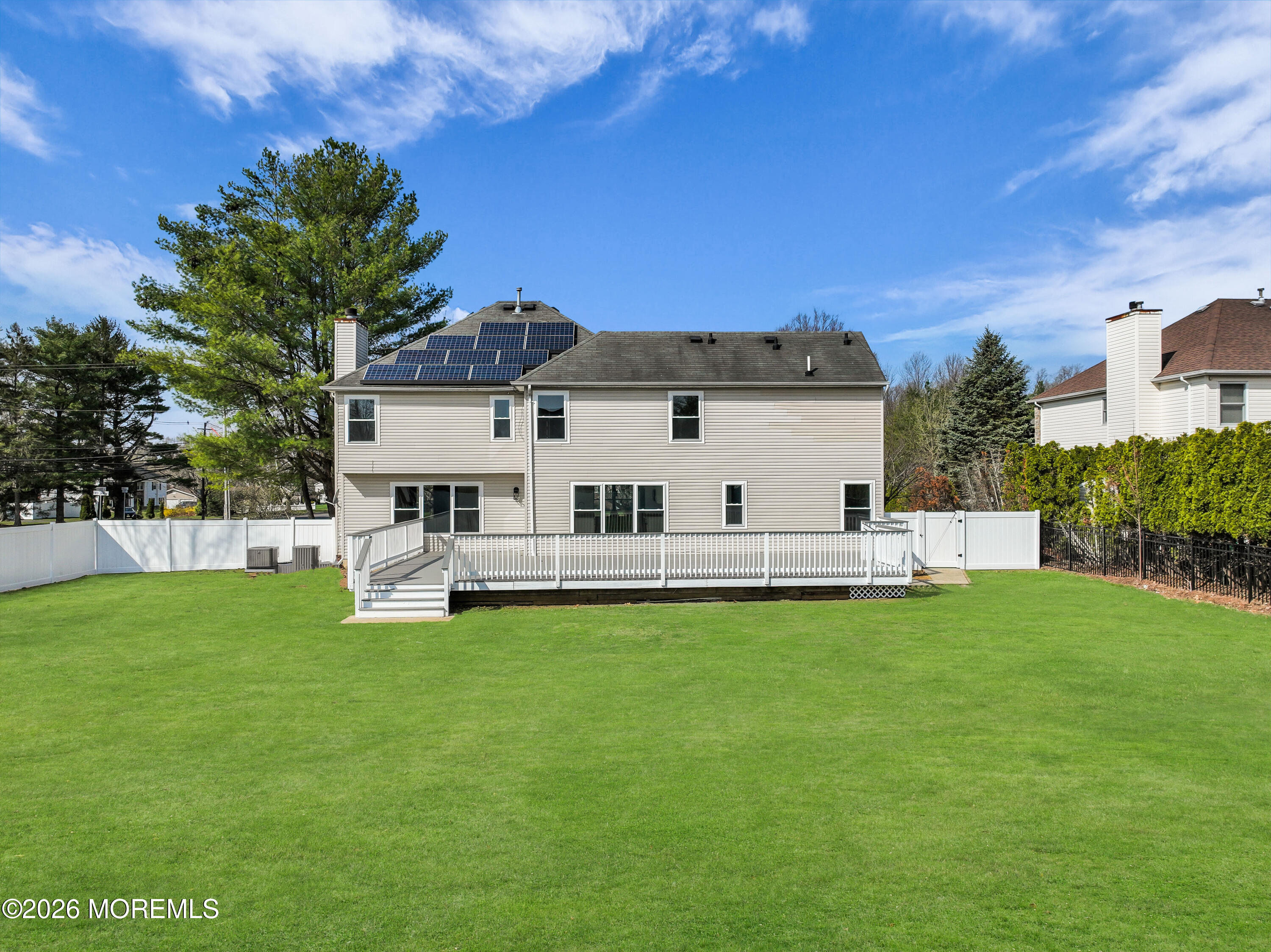 2 Fred Jahn Drive