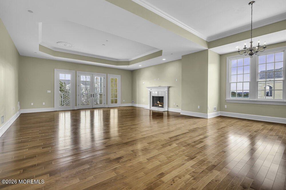 1021 Oval Road 1021