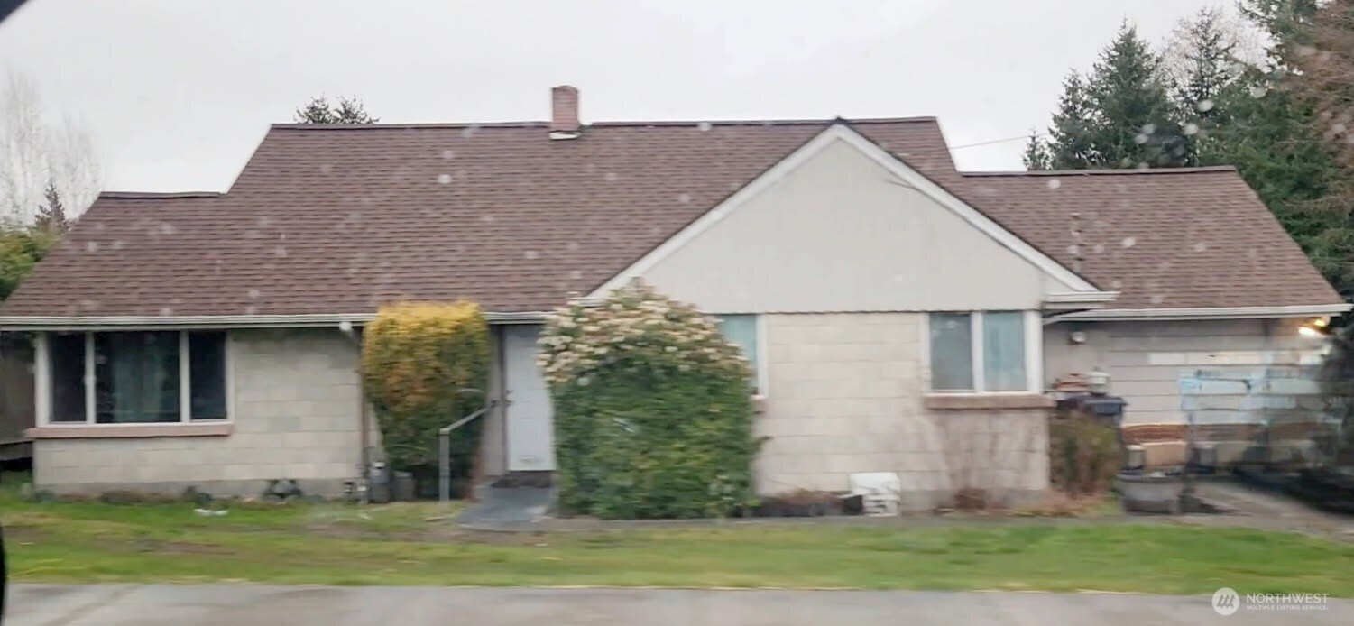 350 NE 7th Ave