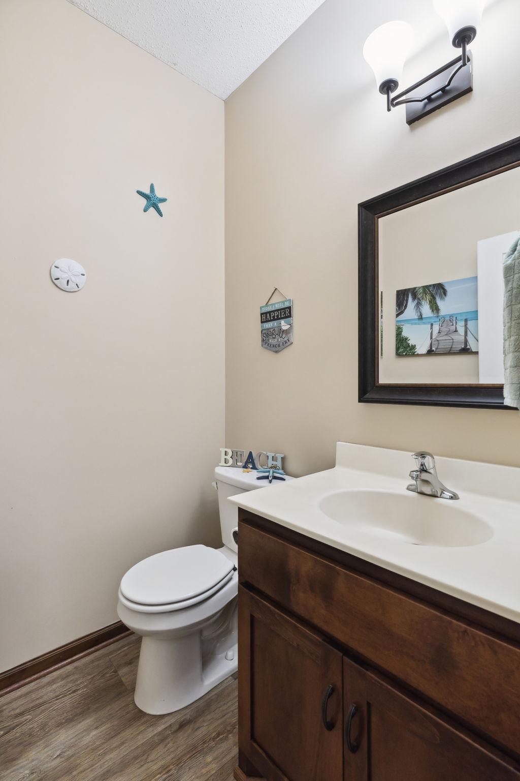 7485 Quigley Avenue NE