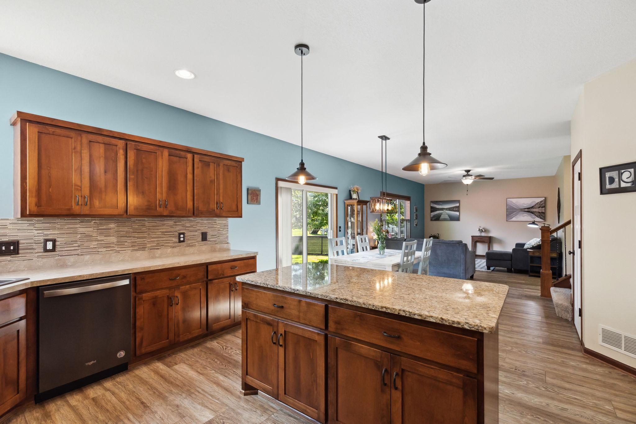 7485 Quigley Avenue NE