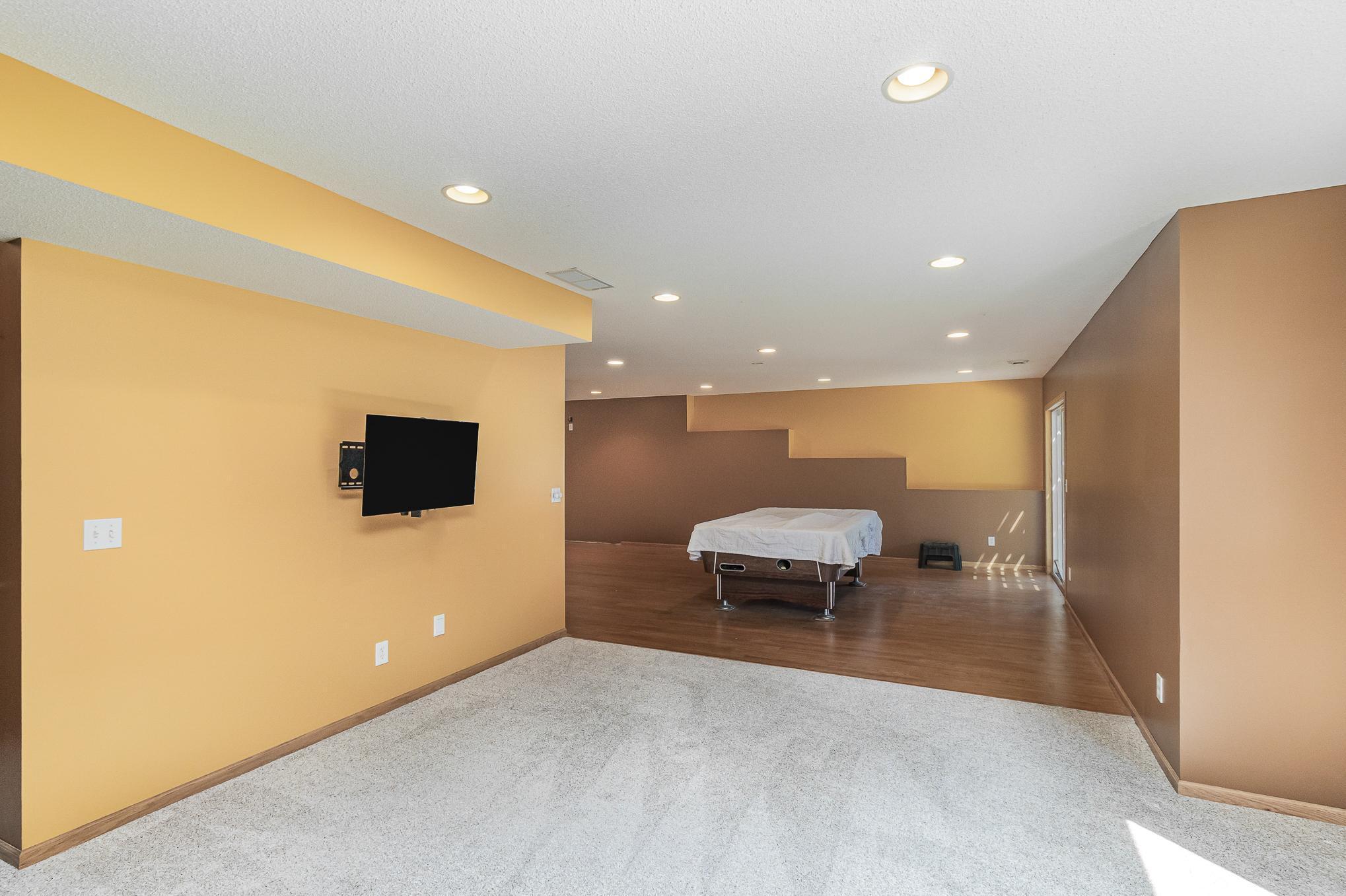 2127 Ormond Drive