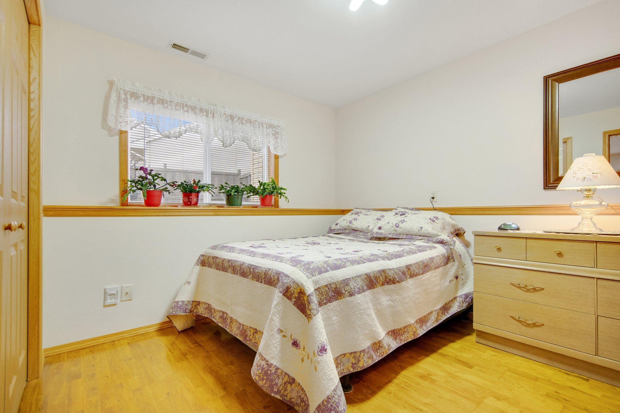 12259 194th Avenue NW