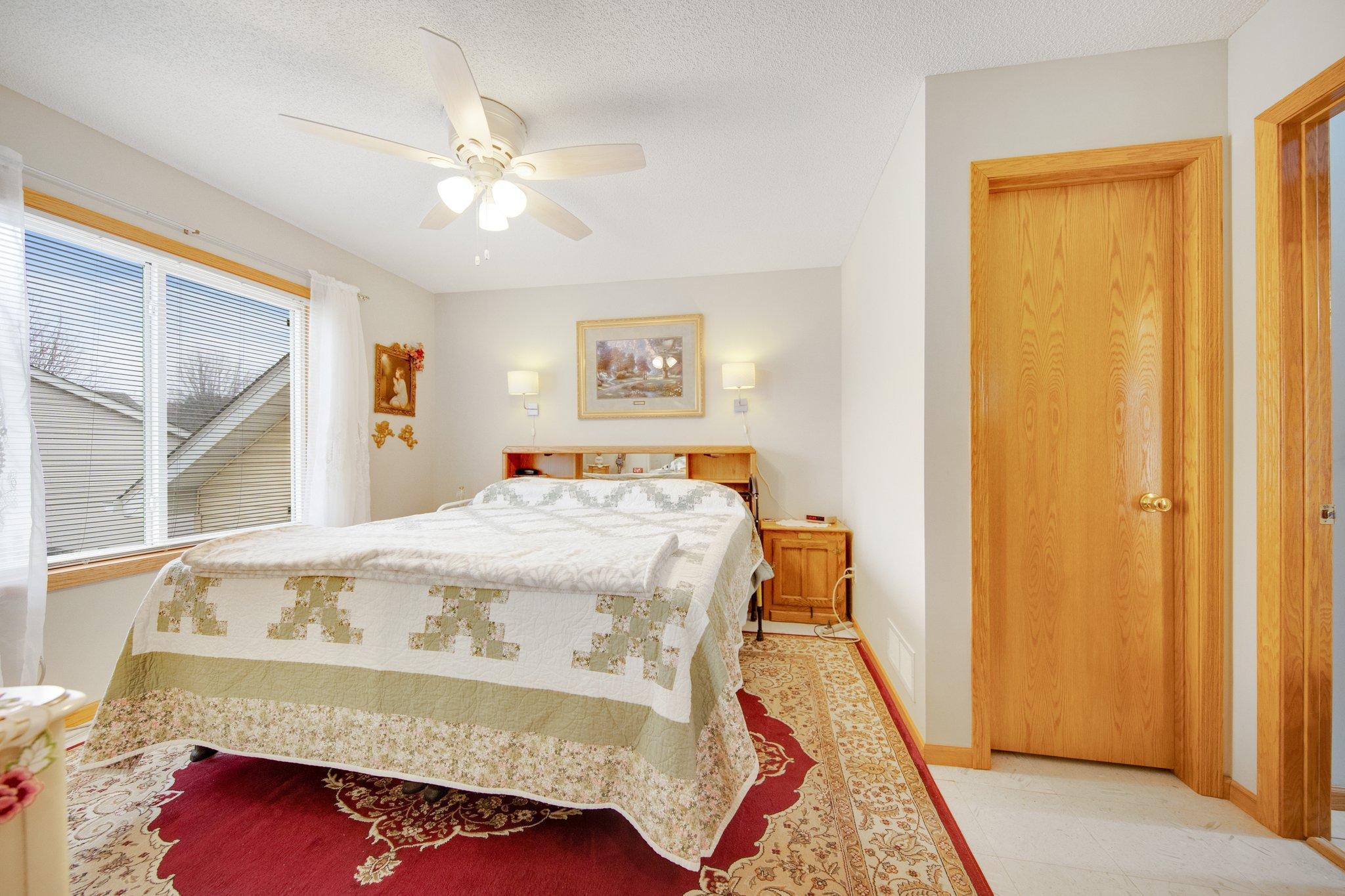 12259 194th Avenue NW