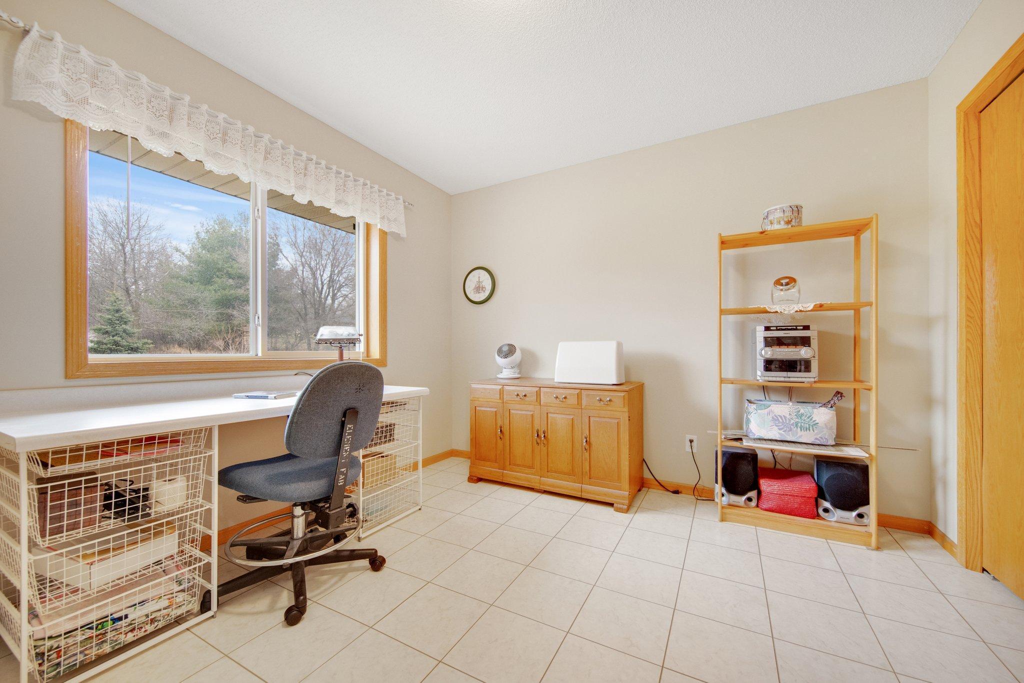 12259 194th Avenue NW